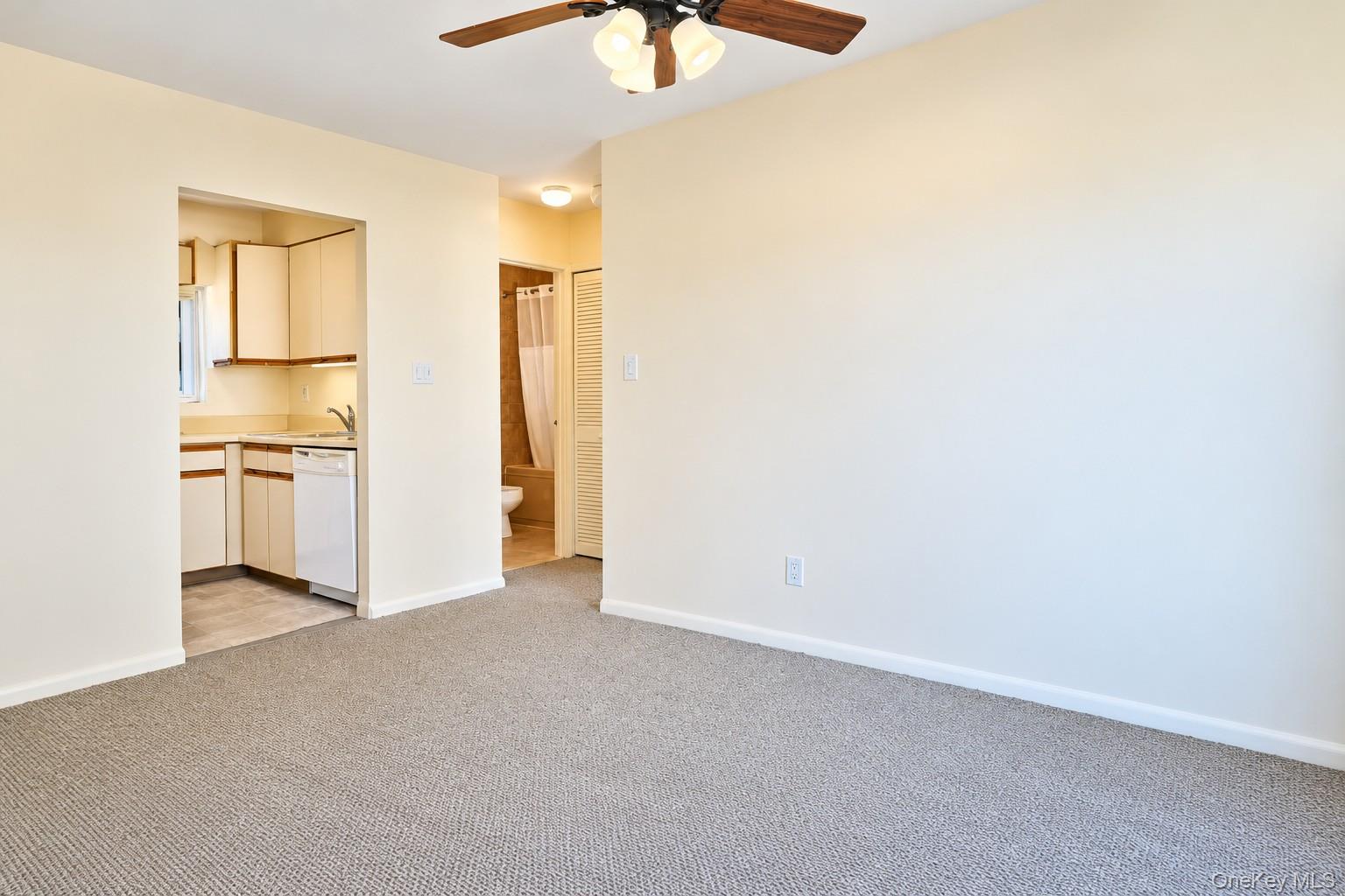 360 Shore Road, Unit 5A photo 4