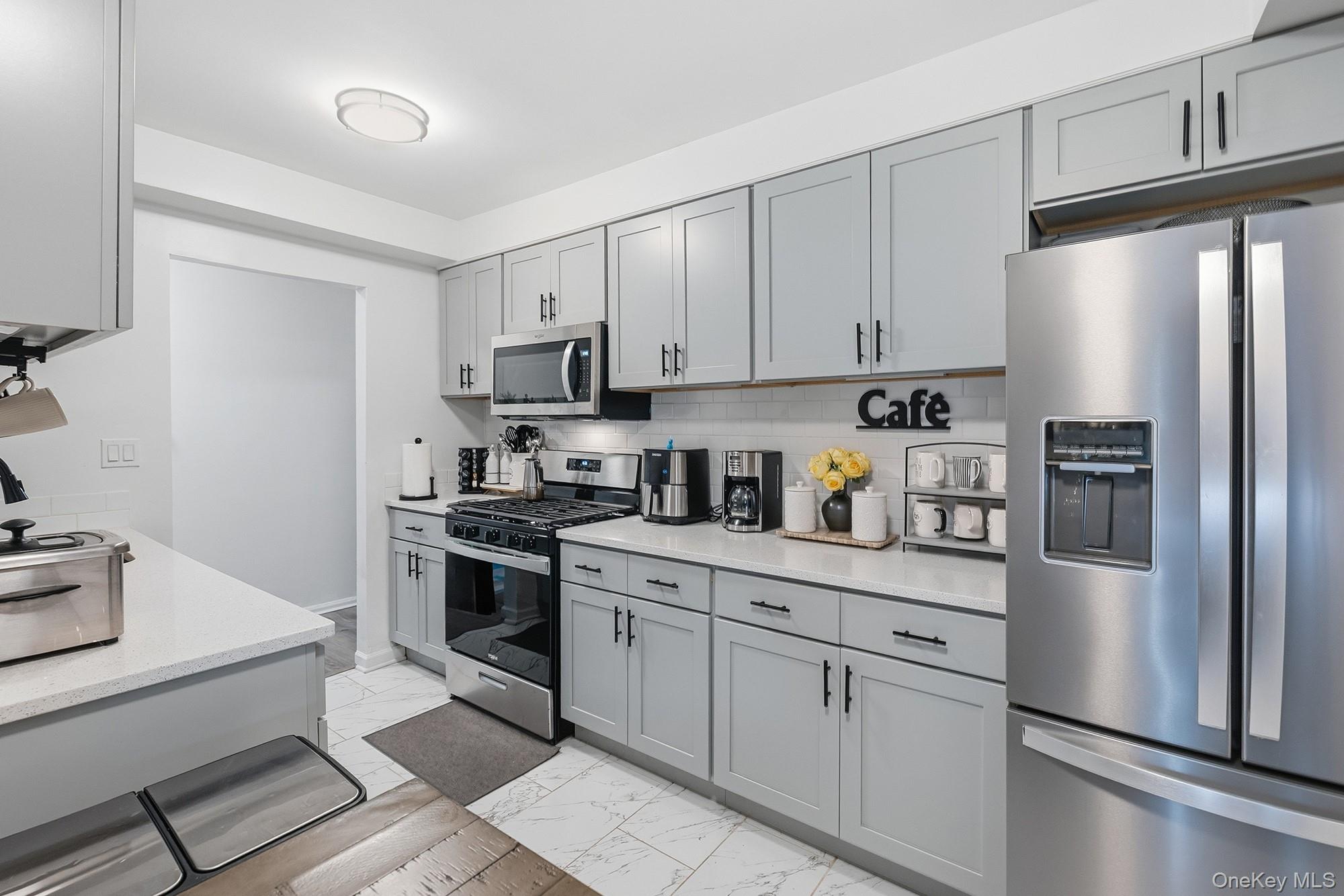 1234 Midland Avenue, Unit 4H photo 13
