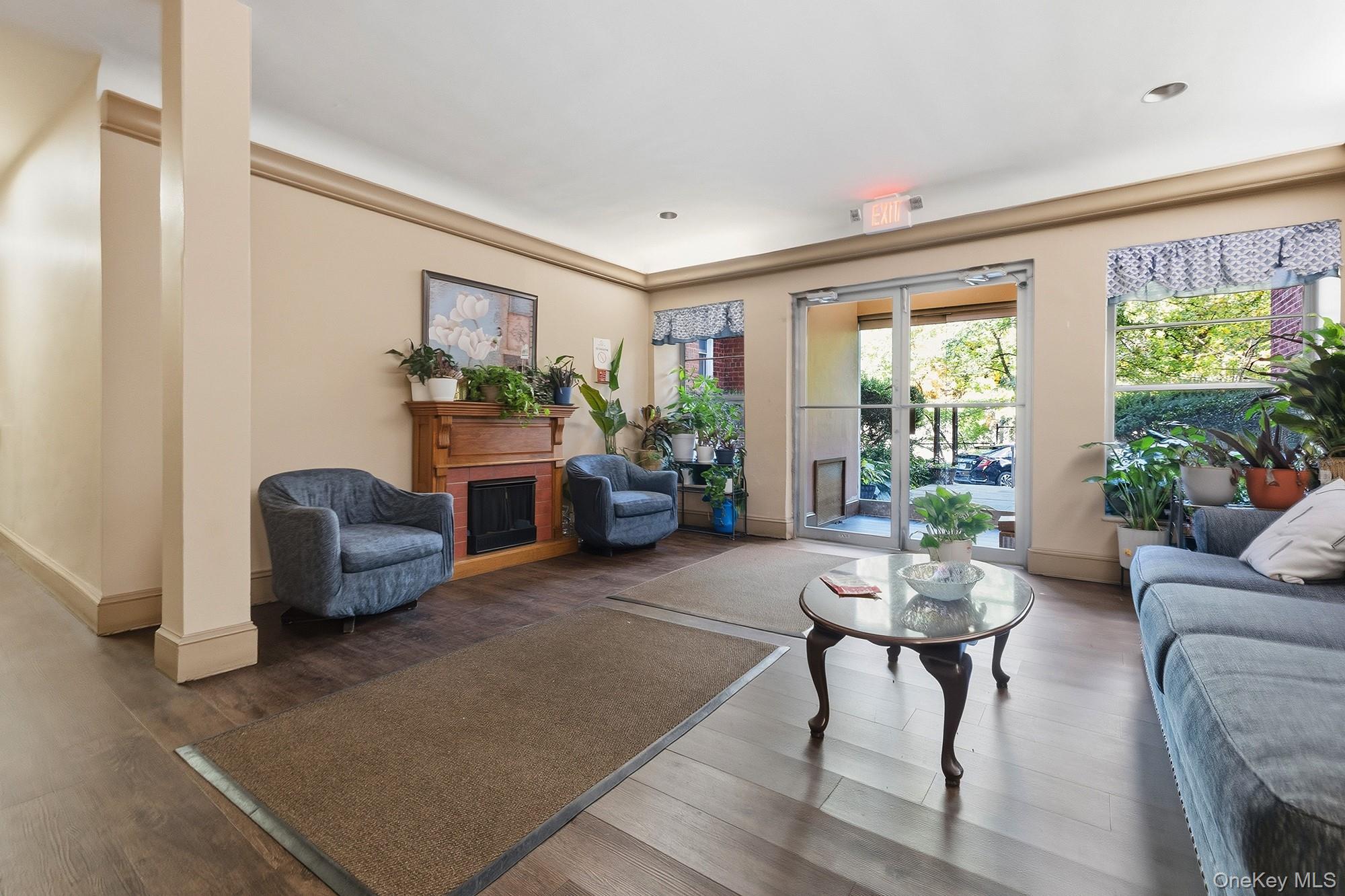 1234 Midland Avenue, Unit 4H photo 24