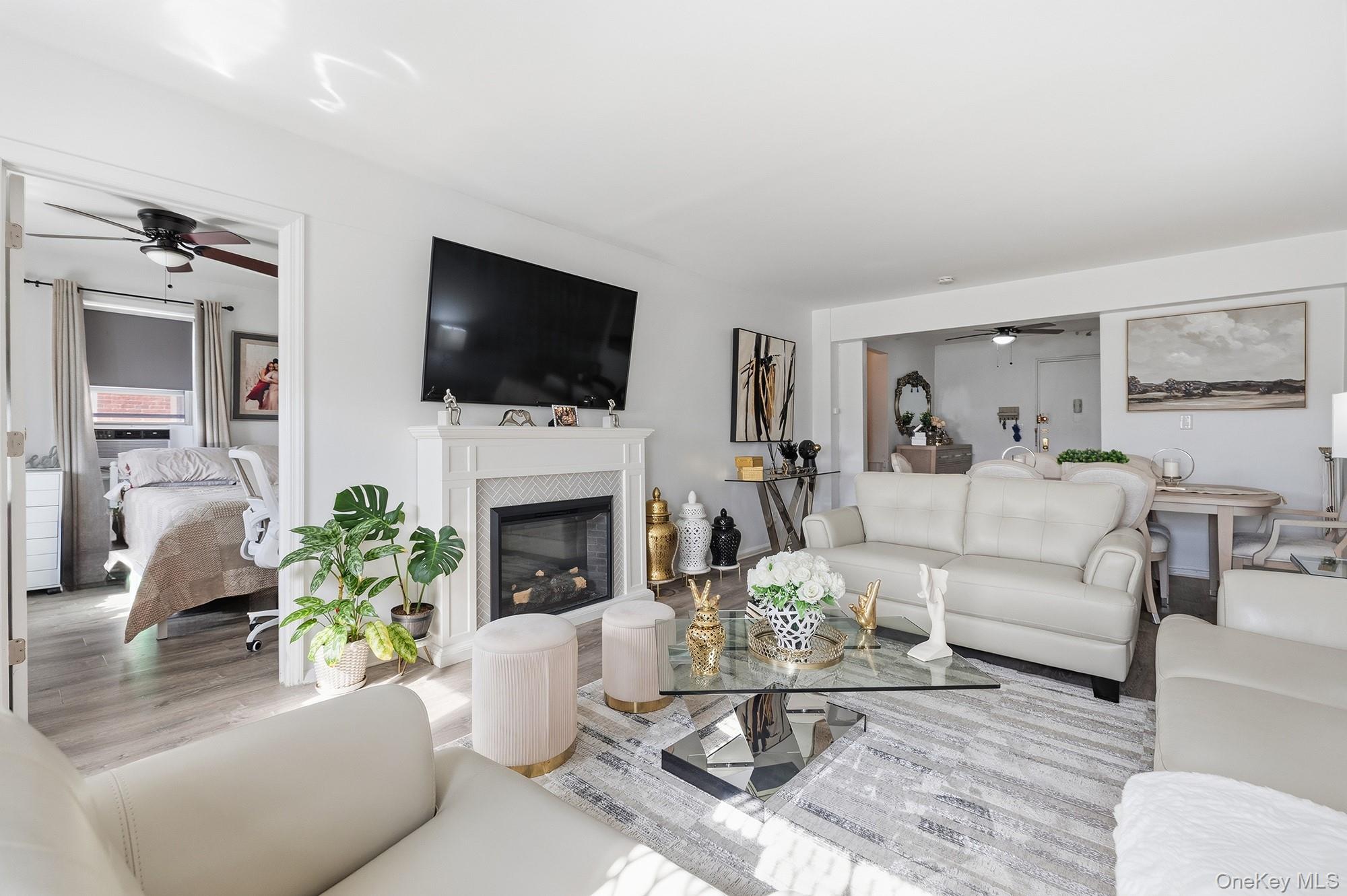1234 Midland Avenue, Unit 4H photo 7