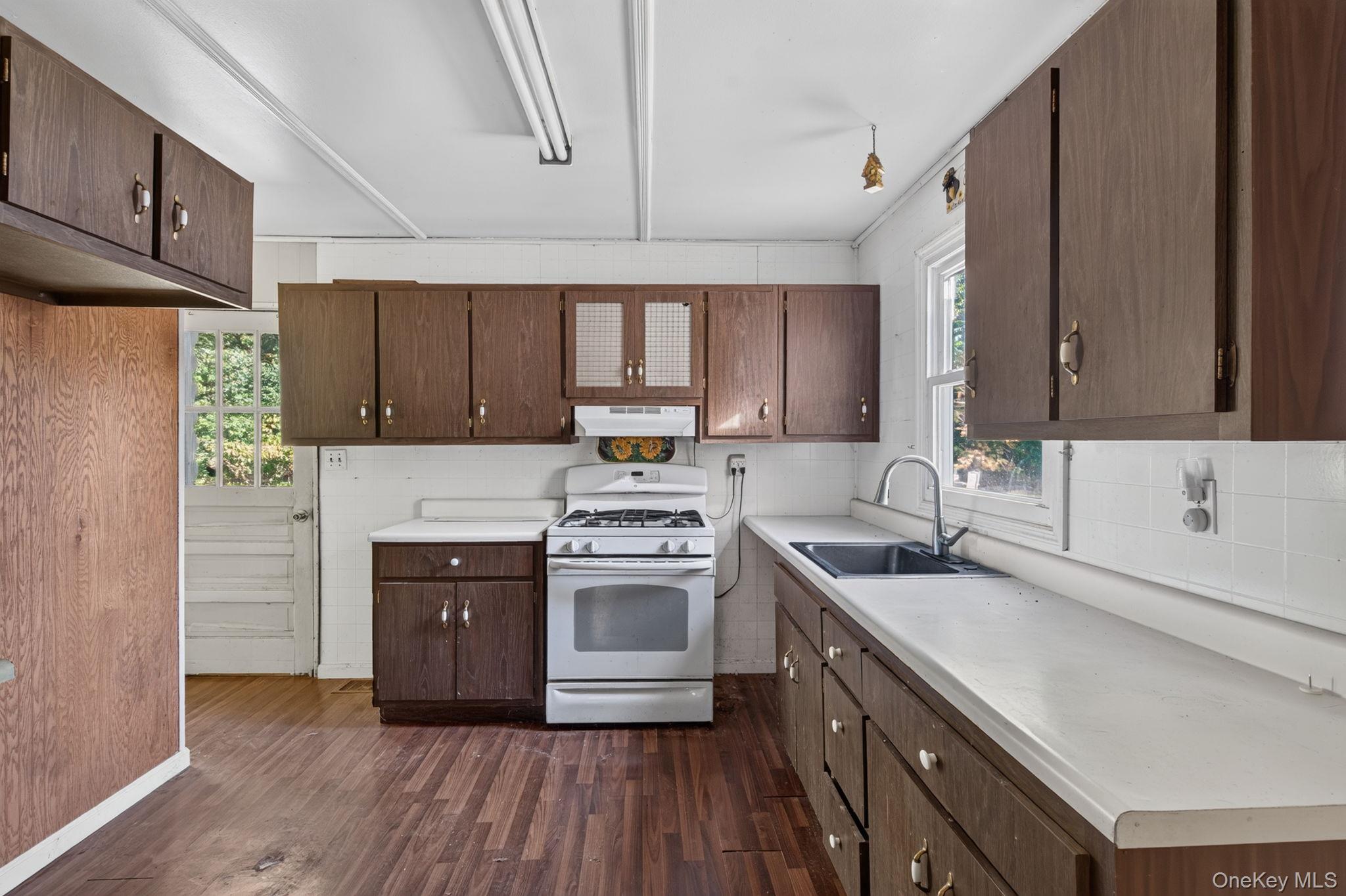 662 S Drury Lane – For Sale photo 18