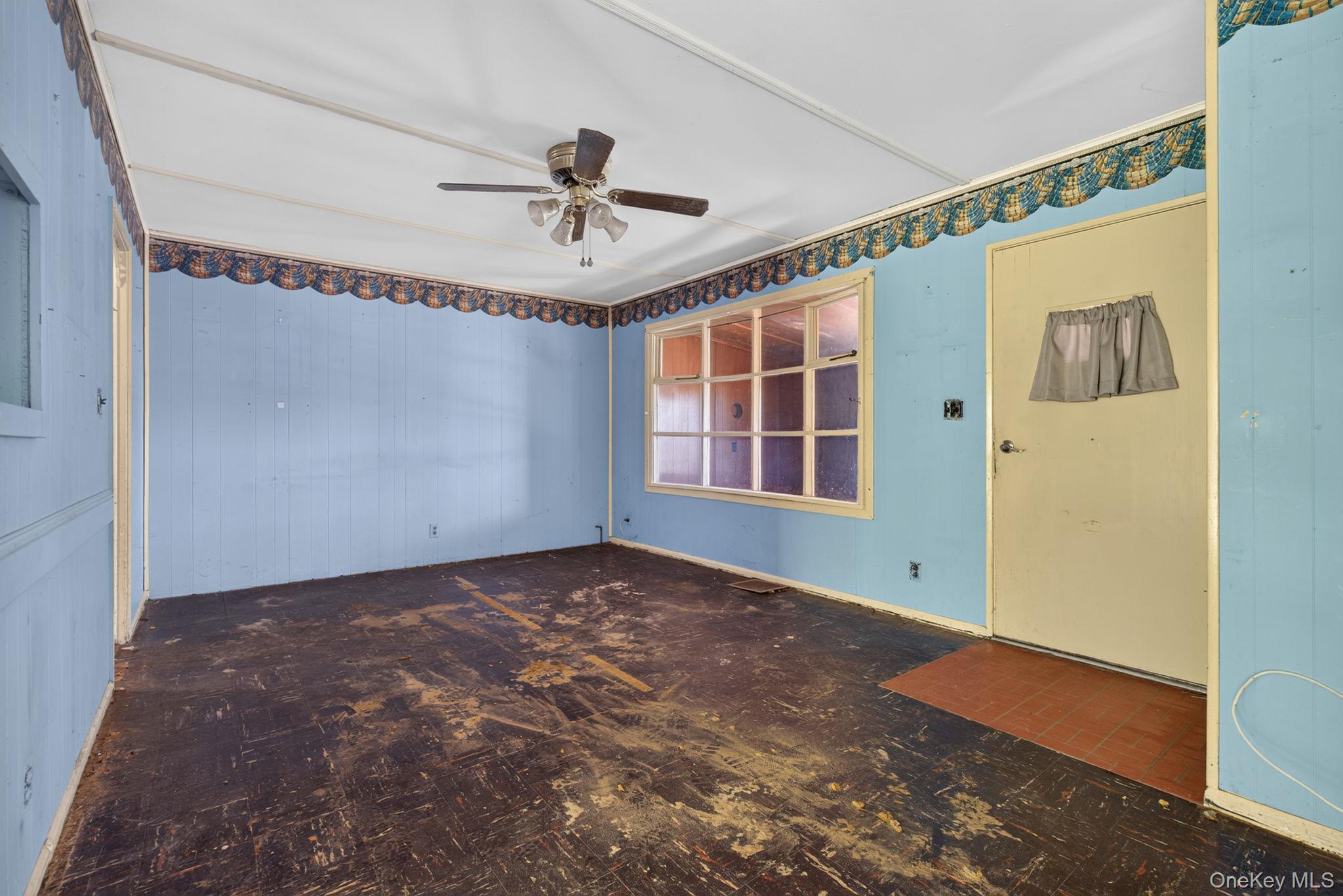 662 S Drury Lane – For Sale photo 15