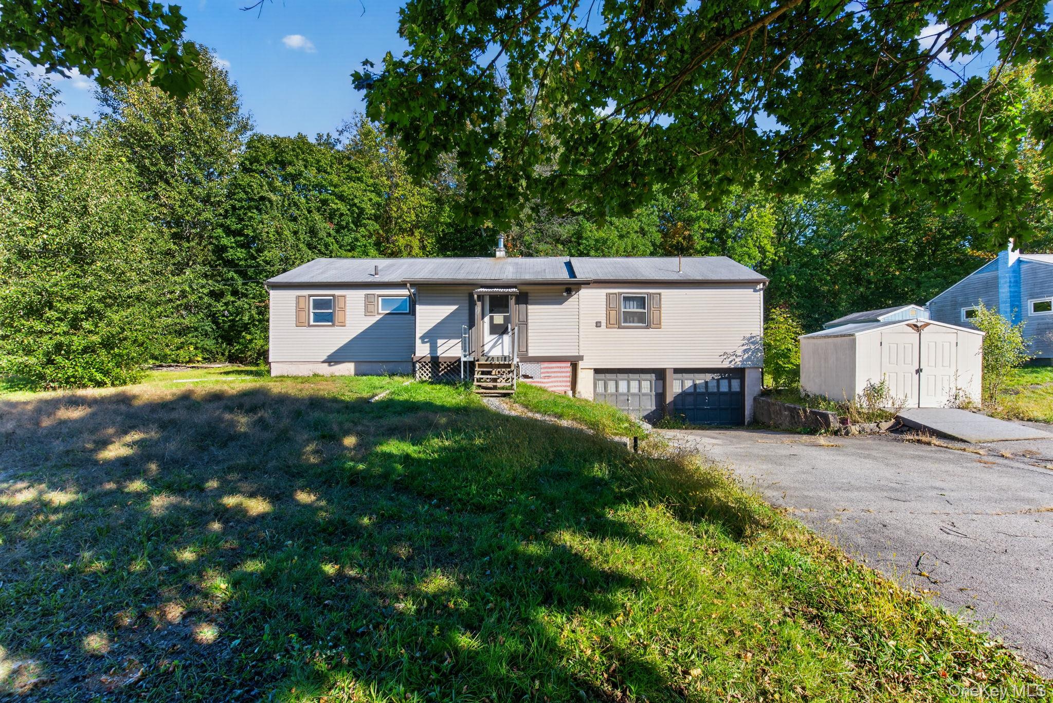 662 S Drury Lane – For Sale photo 3