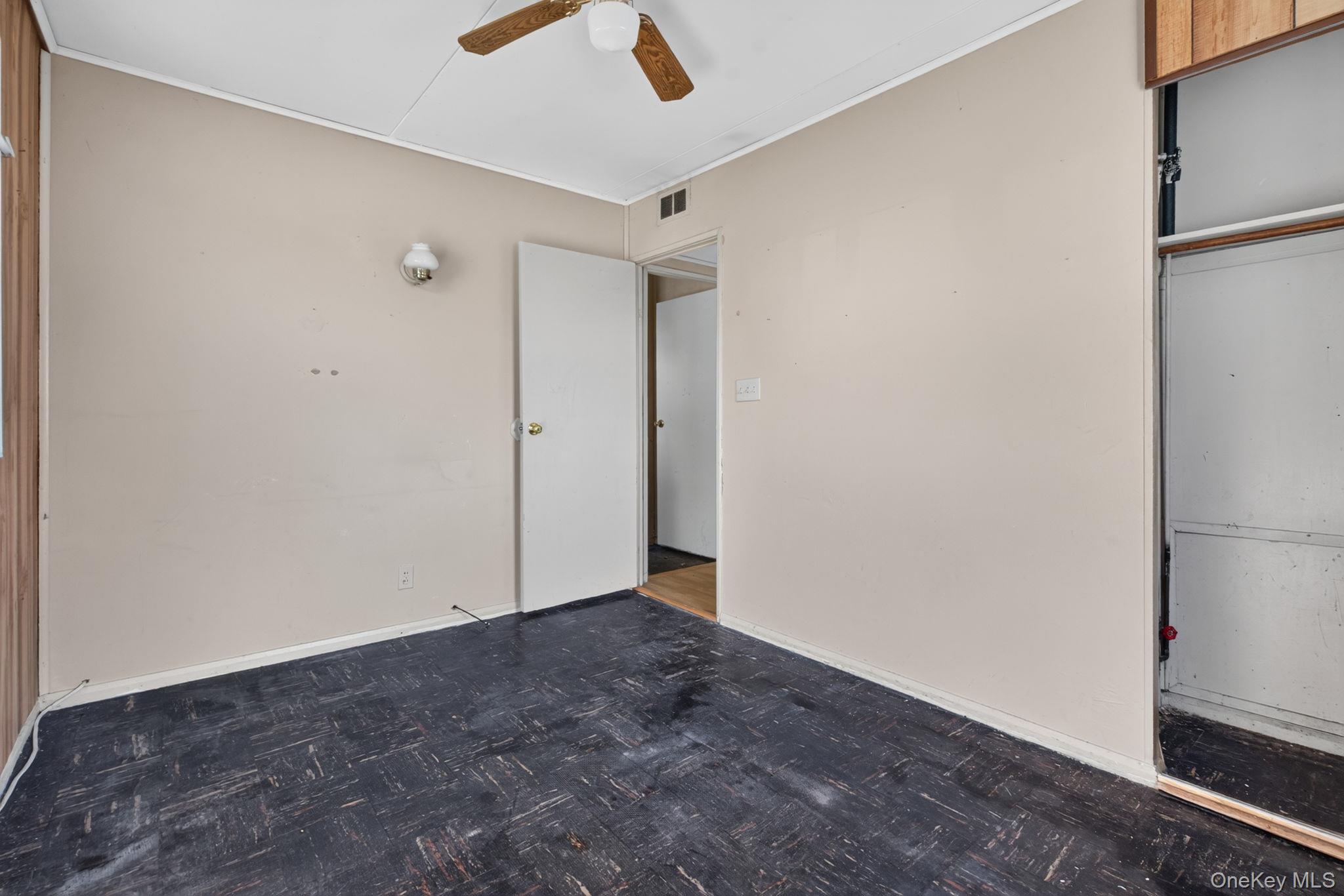 662 S Drury Lane – For Sale photo 26