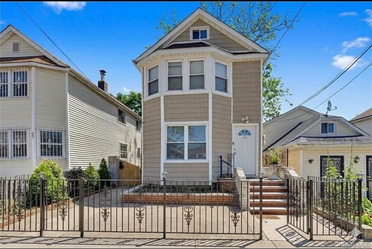 324 Underhill Avenue – For Sale