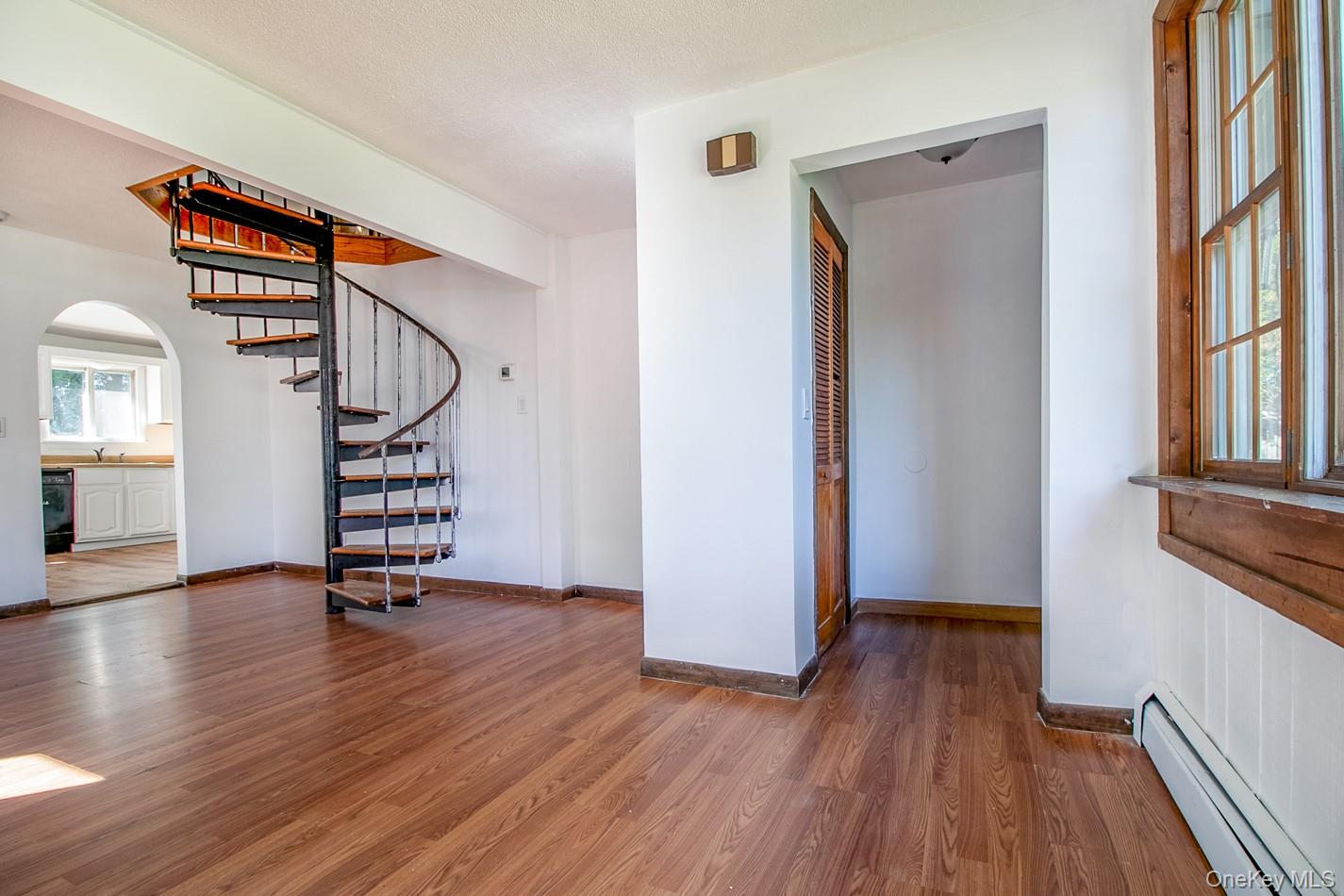 24 Lent Avenue – For Sale photo 4