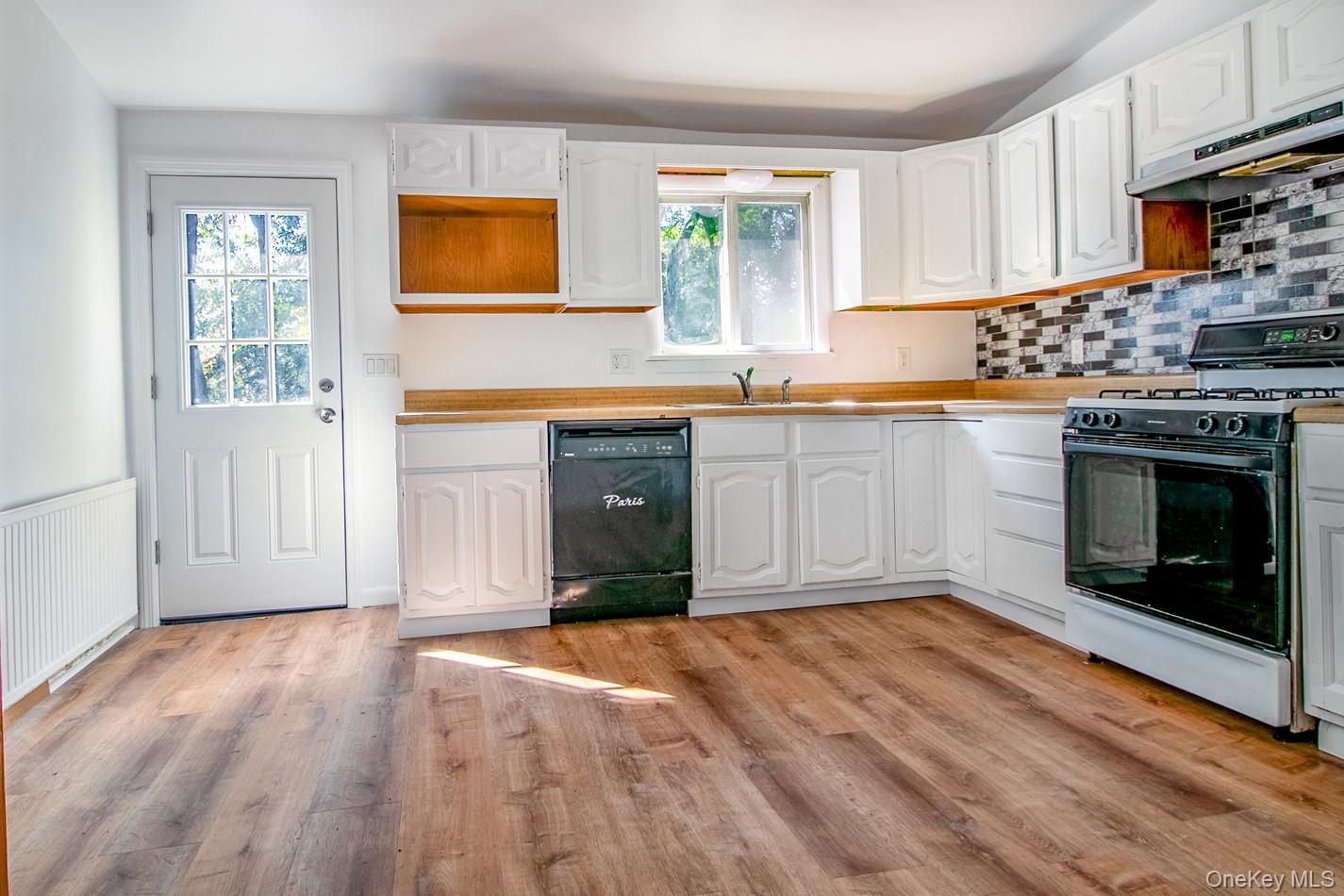 24 Lent Avenue – For Sale photo 7