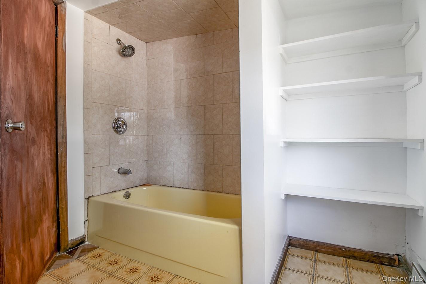 24 Lent Avenue – For Sale photo 29