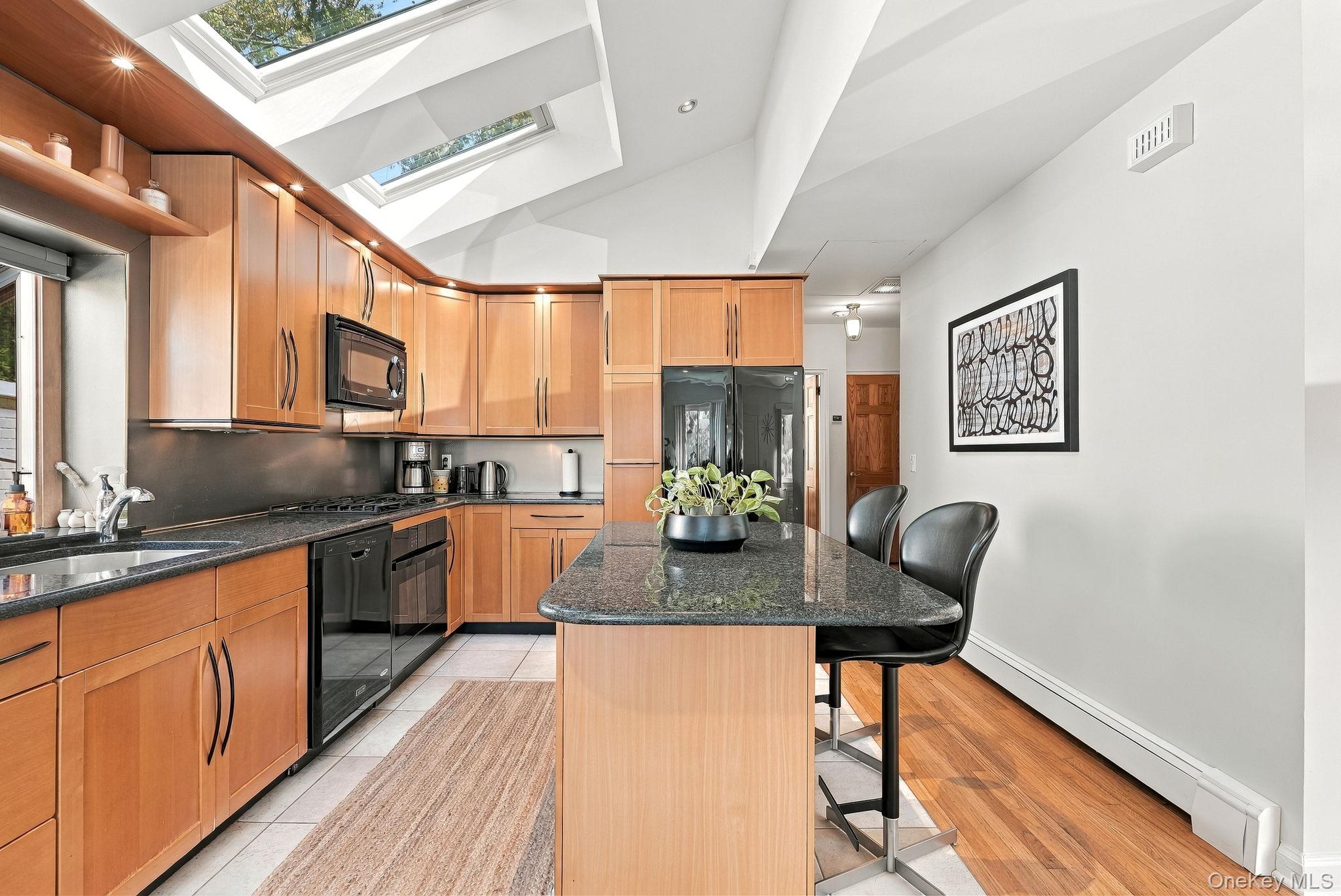 17 S Longfellow Street – For Sale photo 5