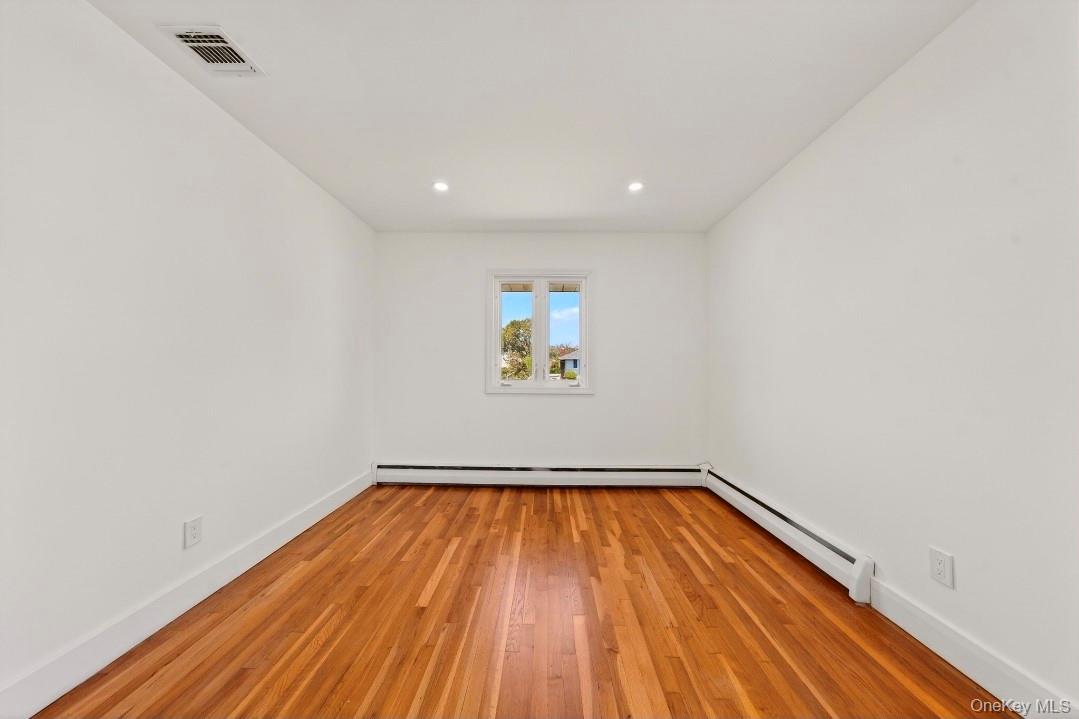 8 Whitebirch Lane – For Sale photo 25