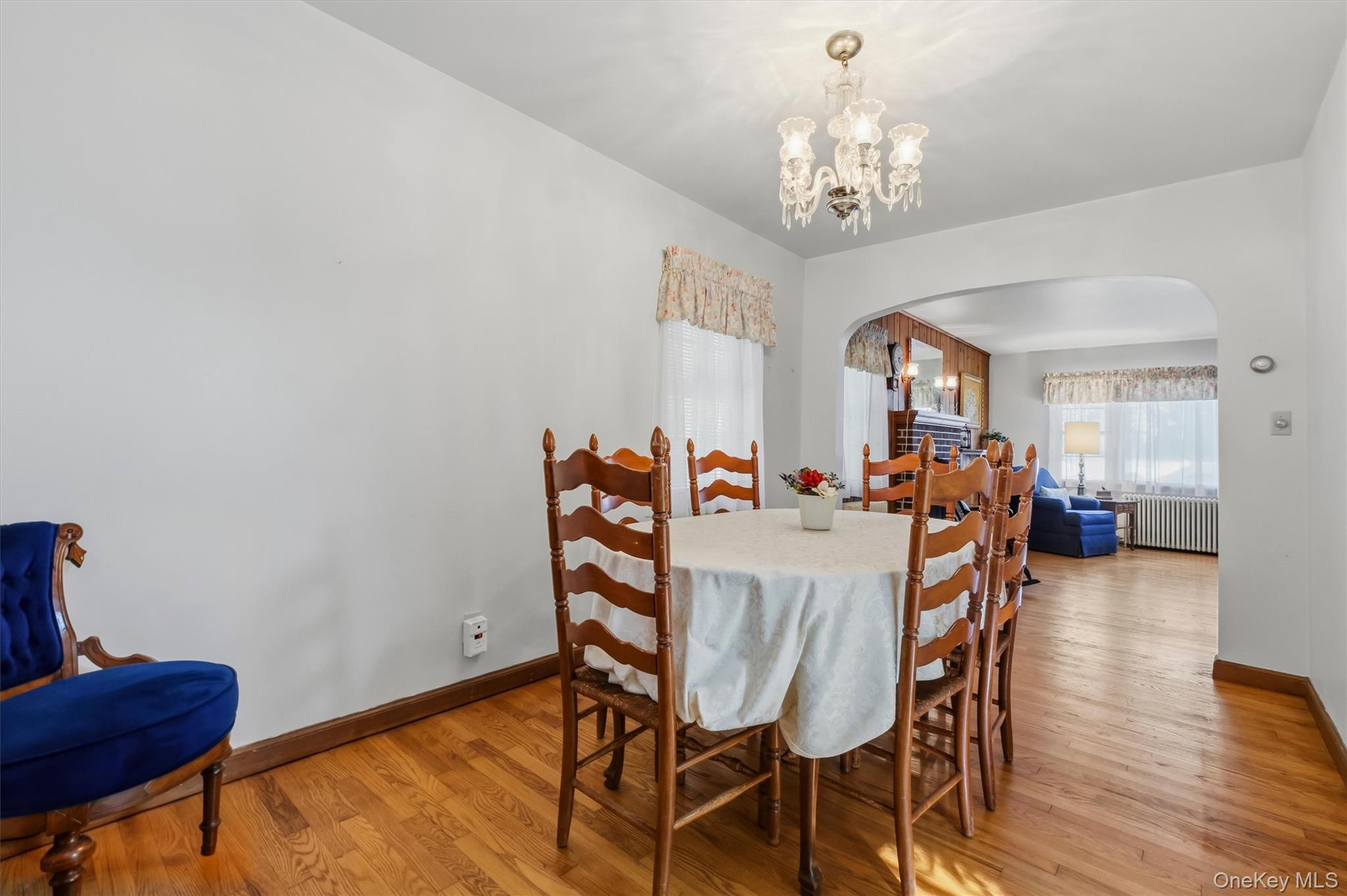 28 Center Avenue – For Sale photo 6