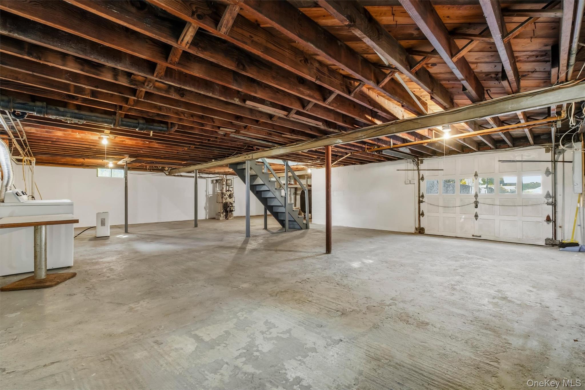 28 Center Avenue – For Sale photo 13