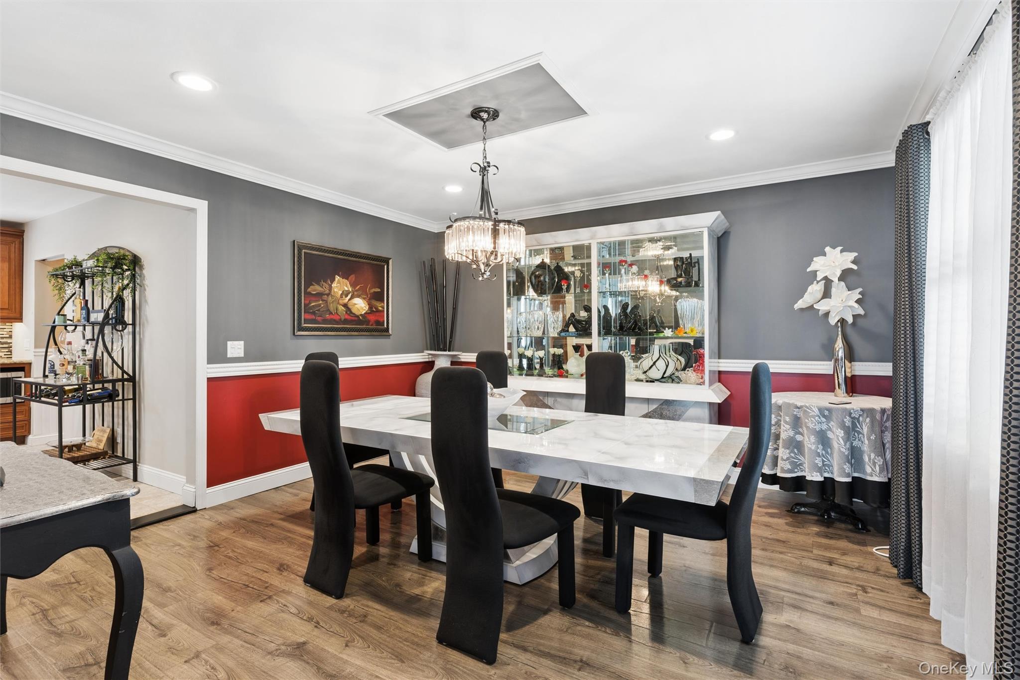 2570 Sycamore Avenue – For Sale photo 4