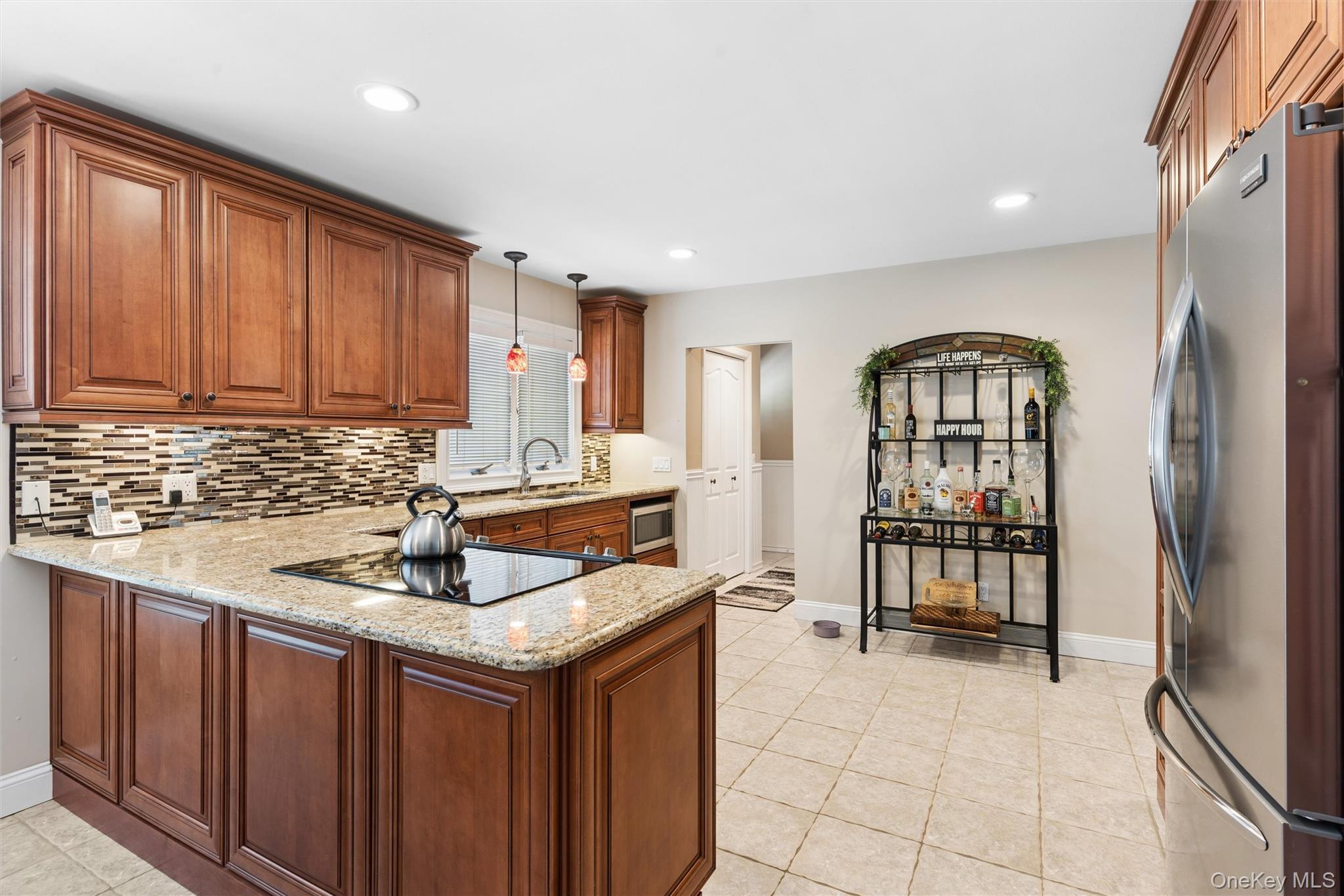 2570 Sycamore Avenue – For Sale photo 8