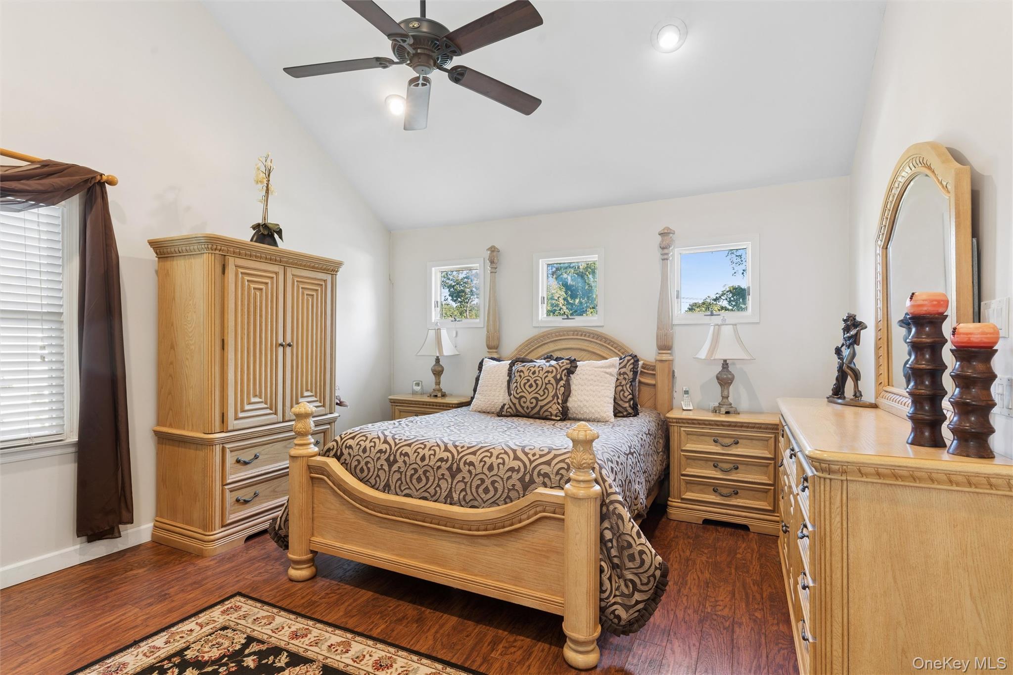 2570 Sycamore Avenue – For Sale photo 16