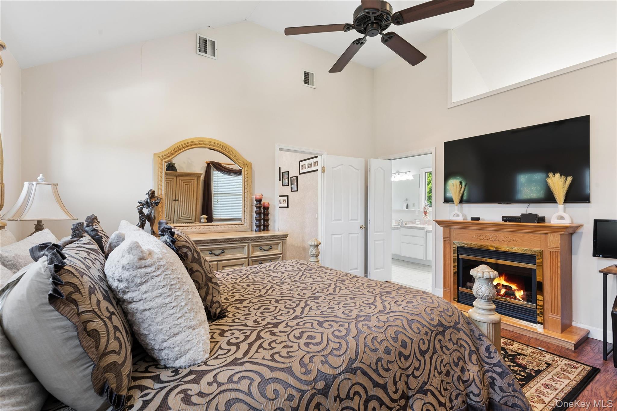 2570 Sycamore Avenue – For Sale photo 15
