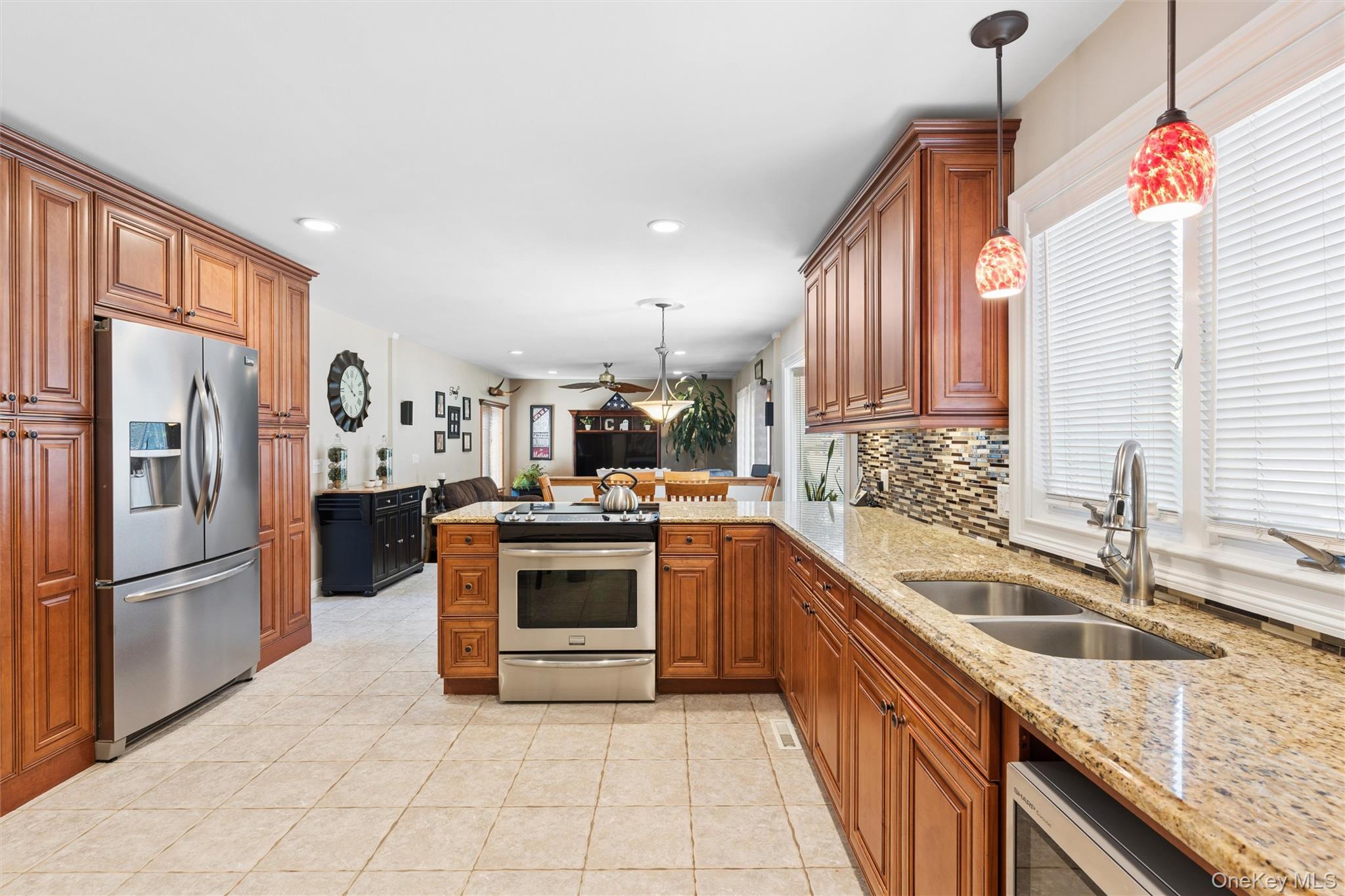 2570 Sycamore Avenue – For Sale photo 6
