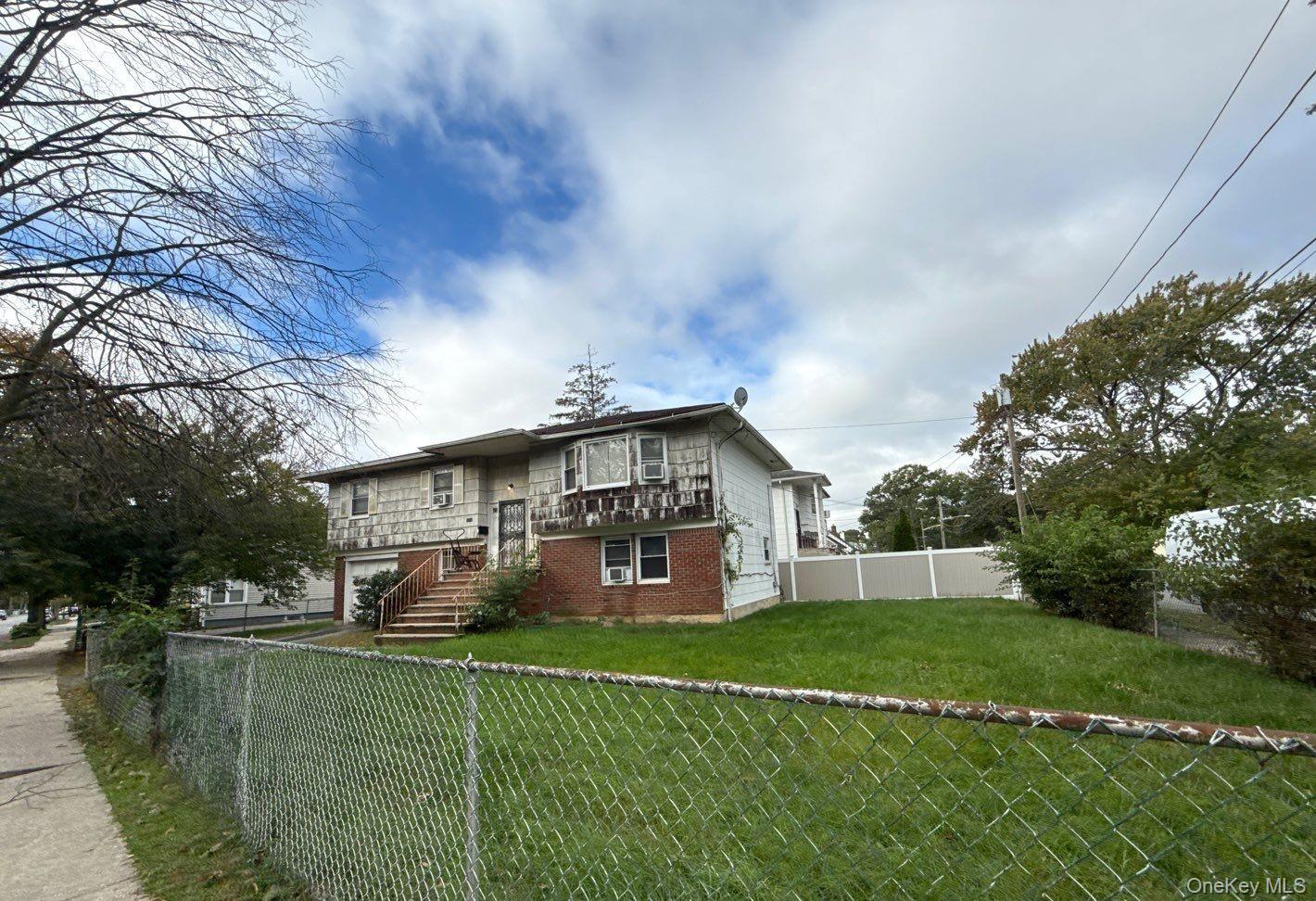 1214 Woodfield Road – For Sale photo 2
