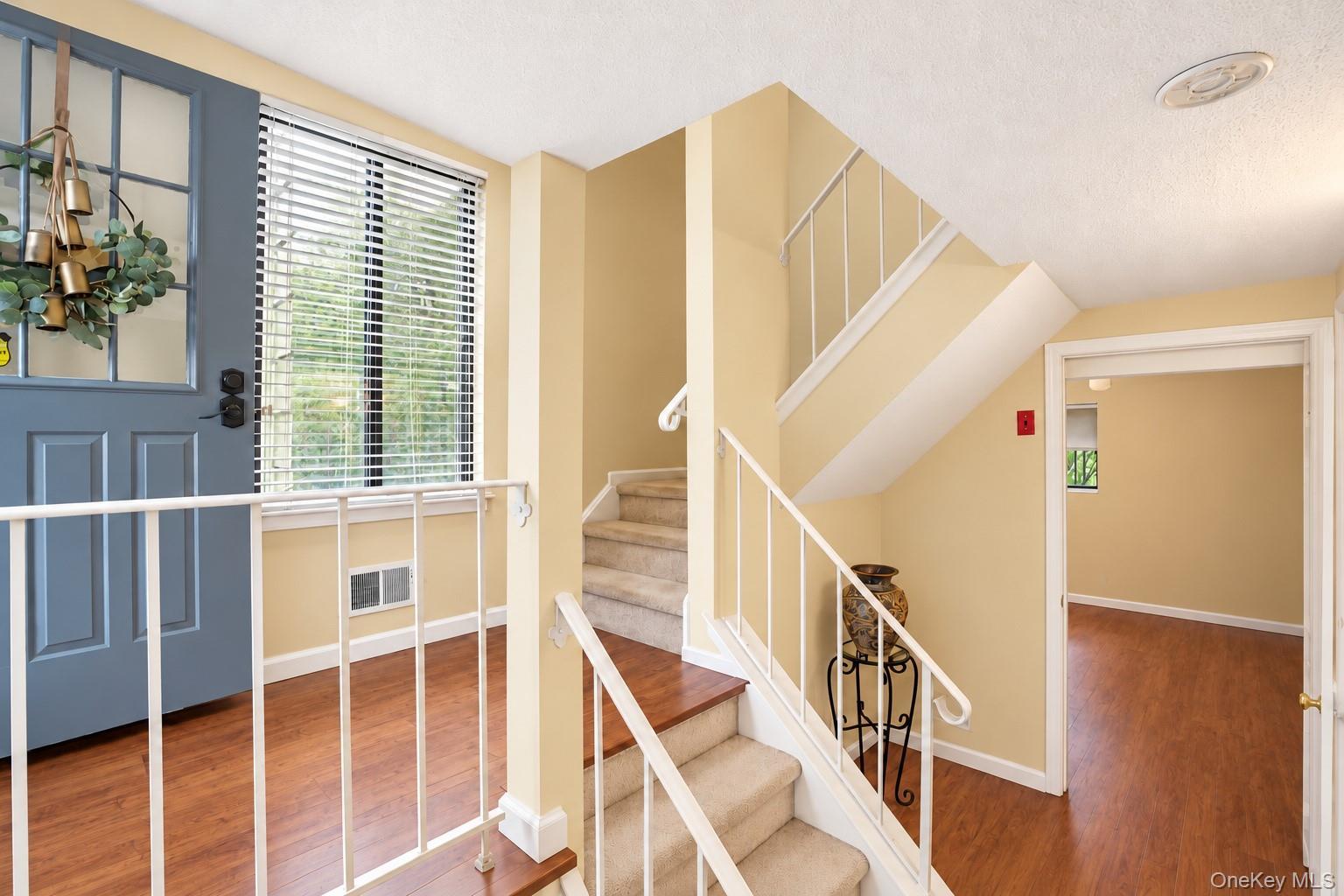 153 Treetop Circle – For Sale photo 3