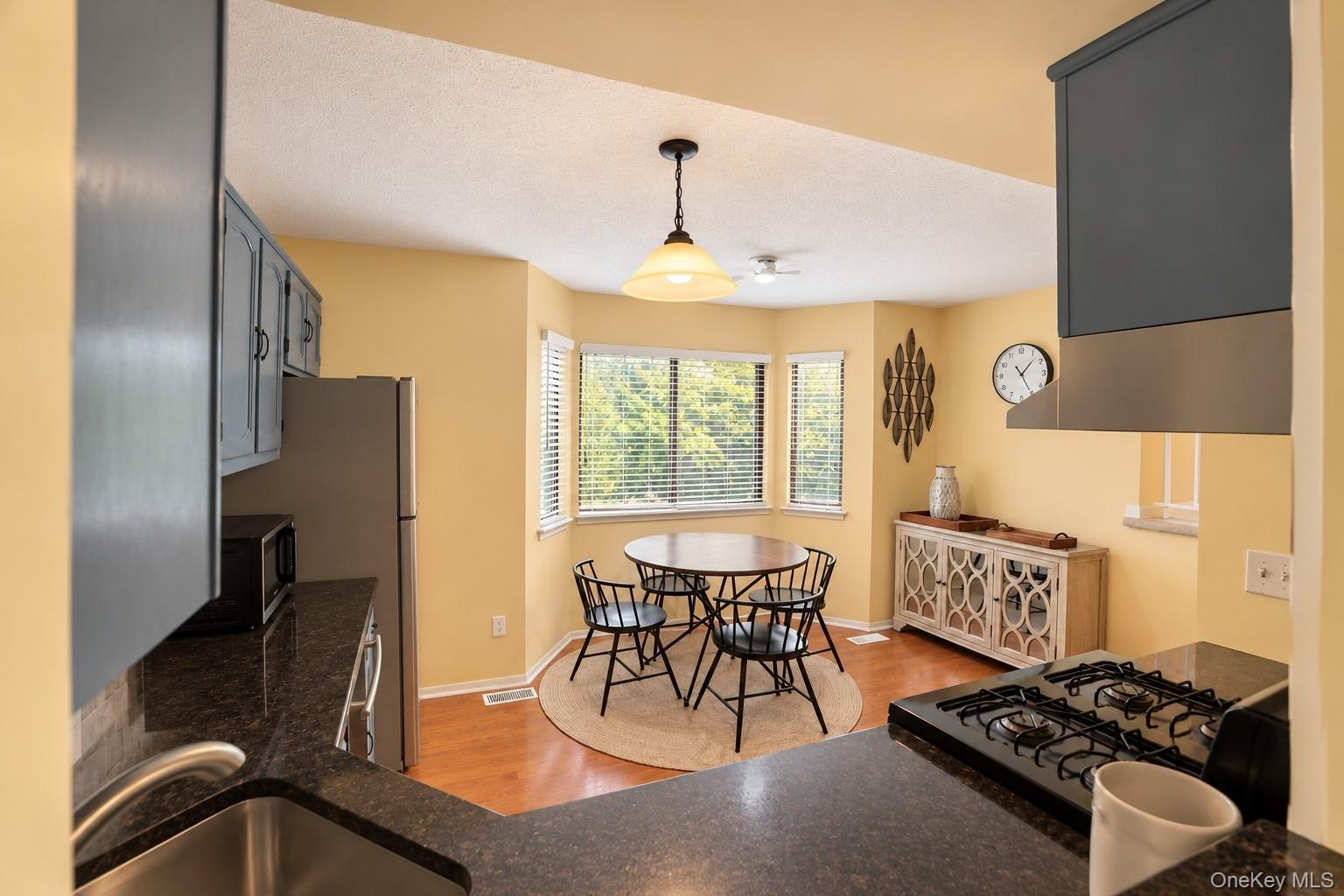 153 Treetop Circle – For Sale photo 14