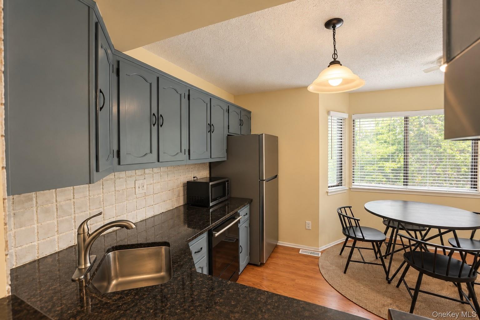 153 Treetop Circle – For Sale photo 11