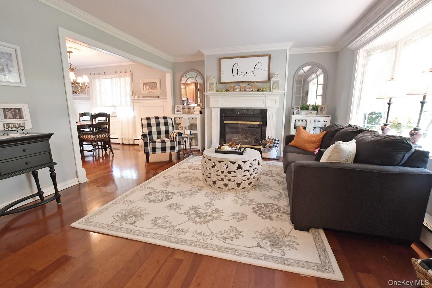 10 Artist Lake Boulevard – For Sale photo 7