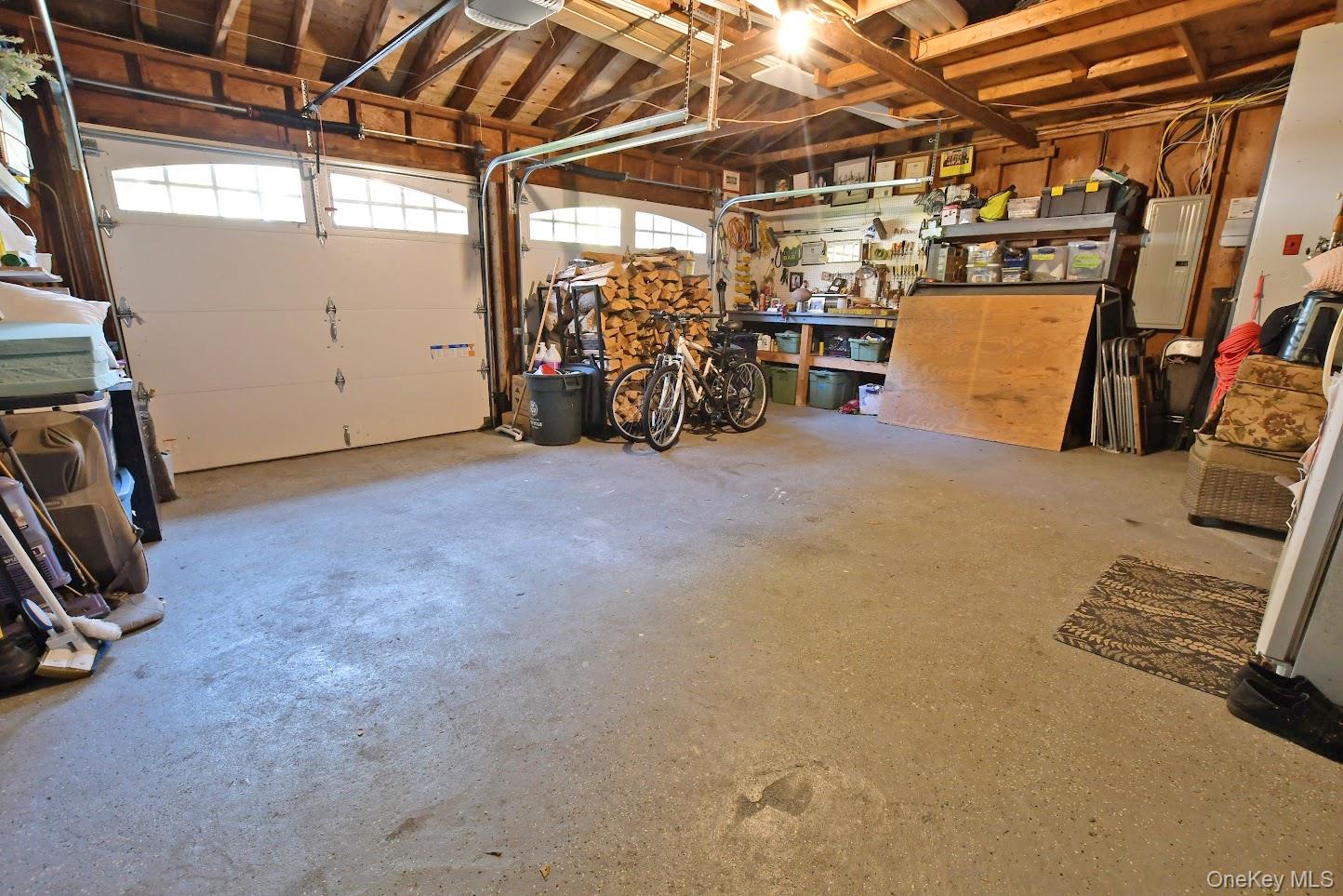 10 Artist Lake Boulevard – For Sale photo 25