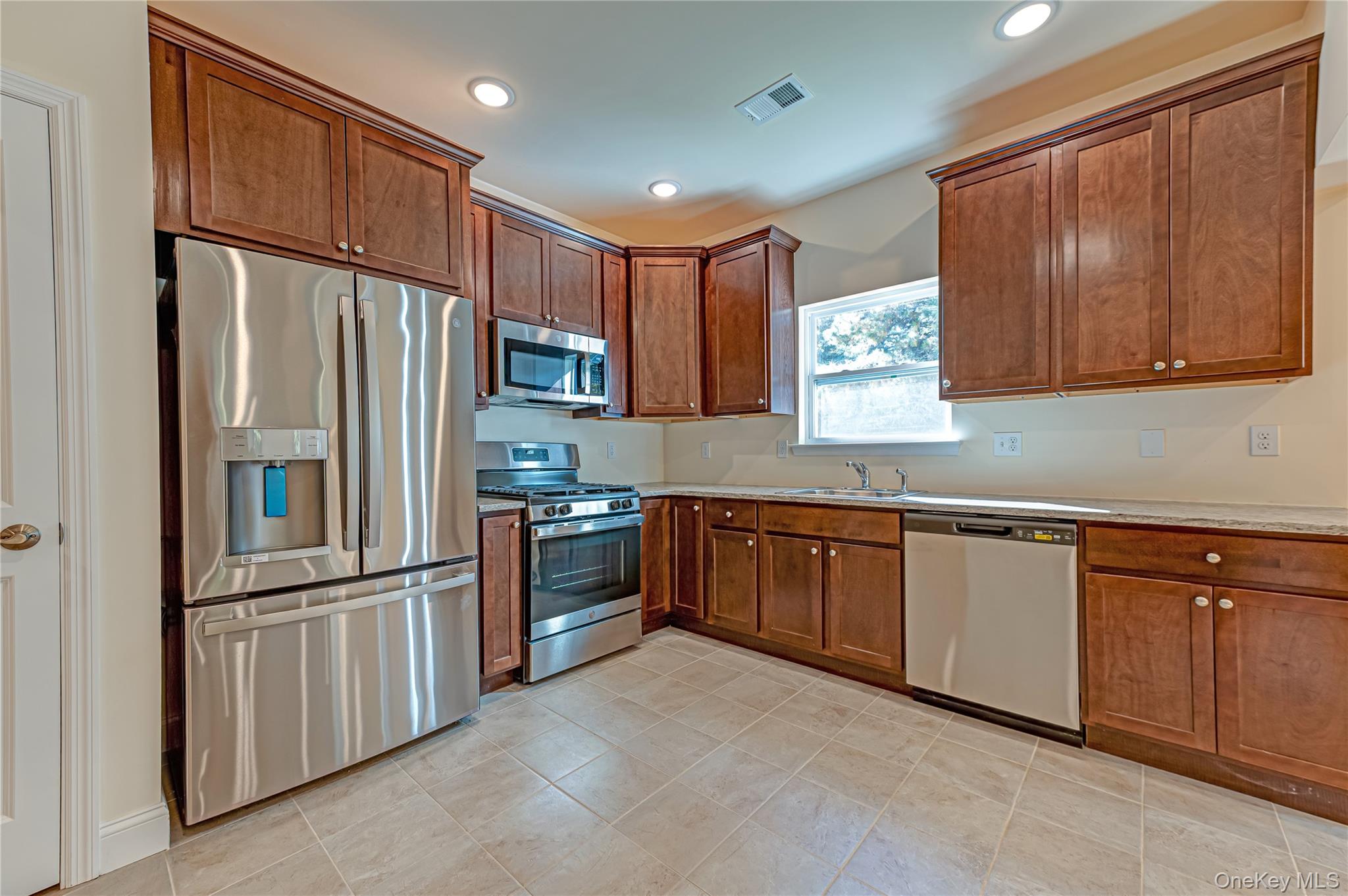 79 Willow Circle – For Sale photo 9