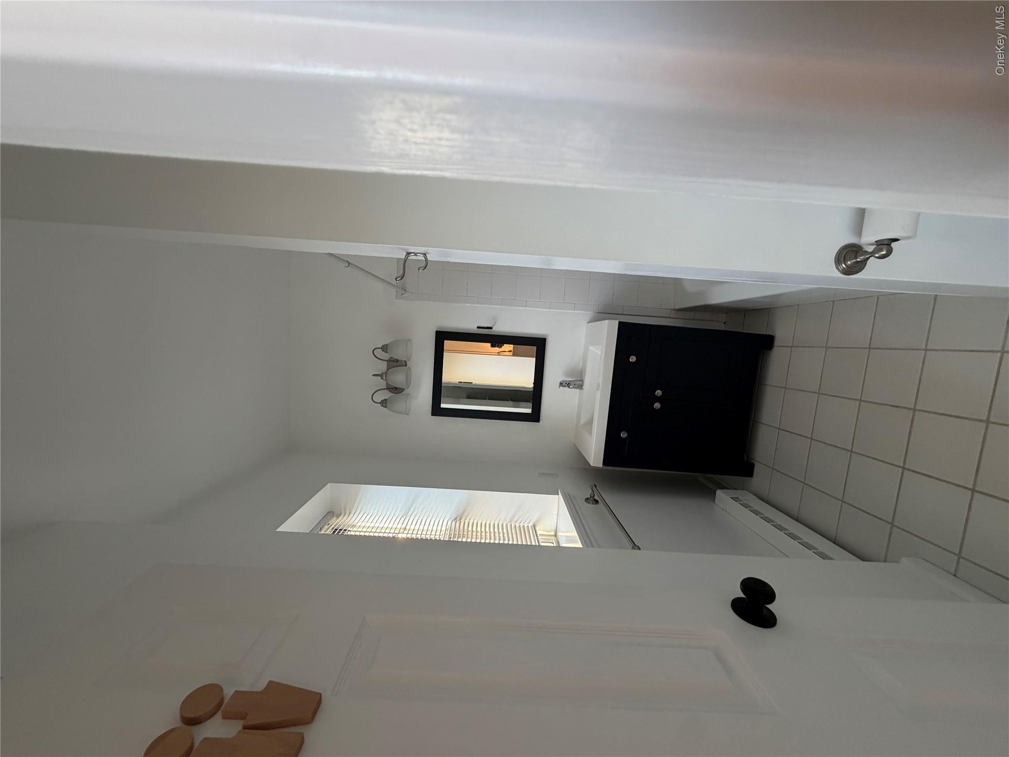 10 S Clover Street – For Rent photo 20