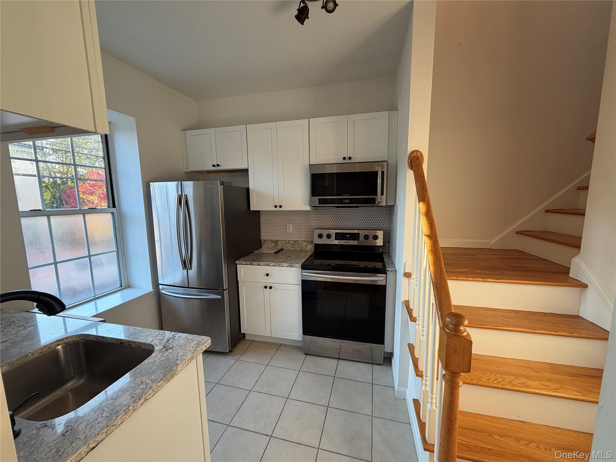 10 S Clover Street – For Rent