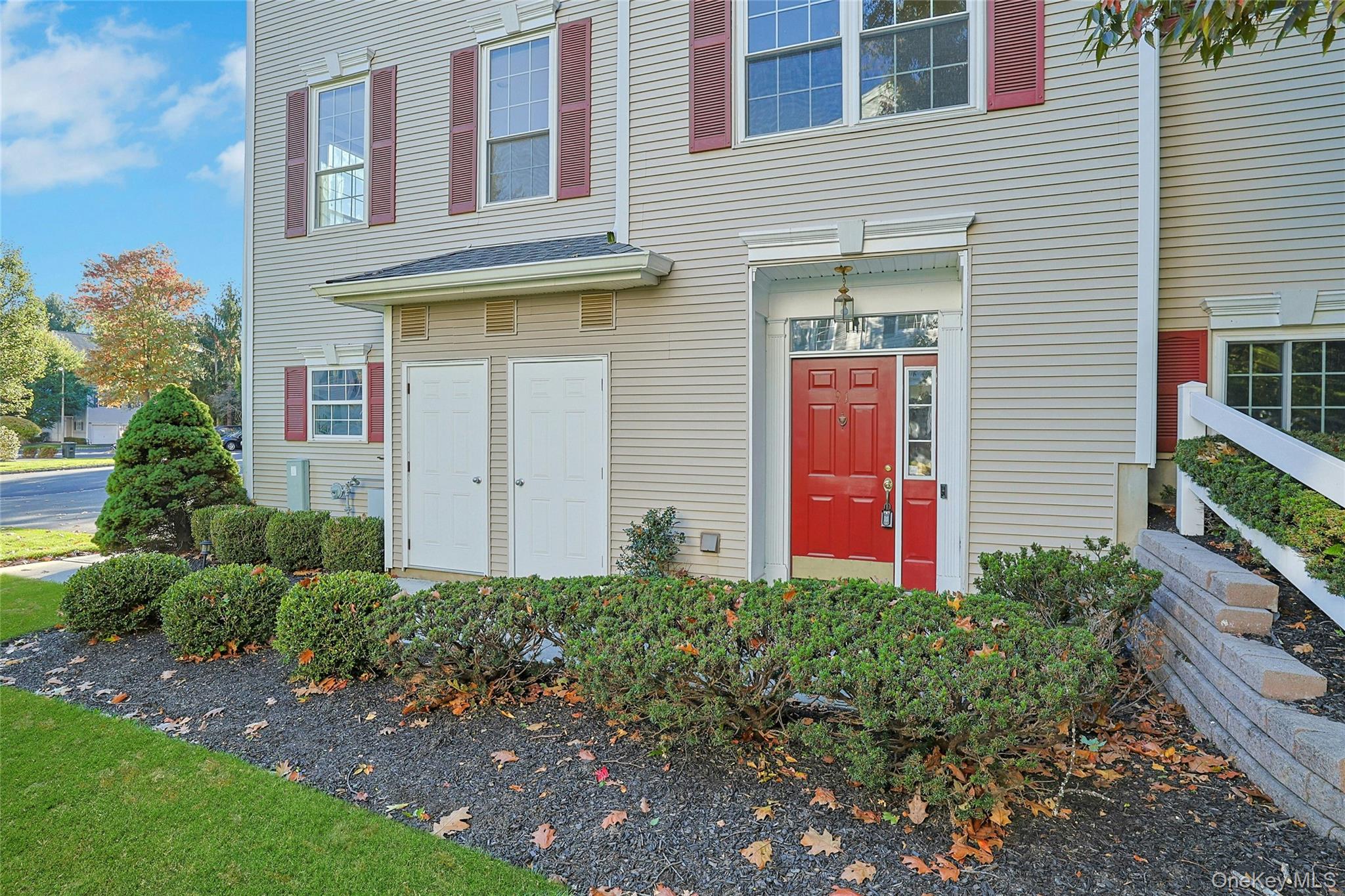 91 Meadow Lane – For Sale