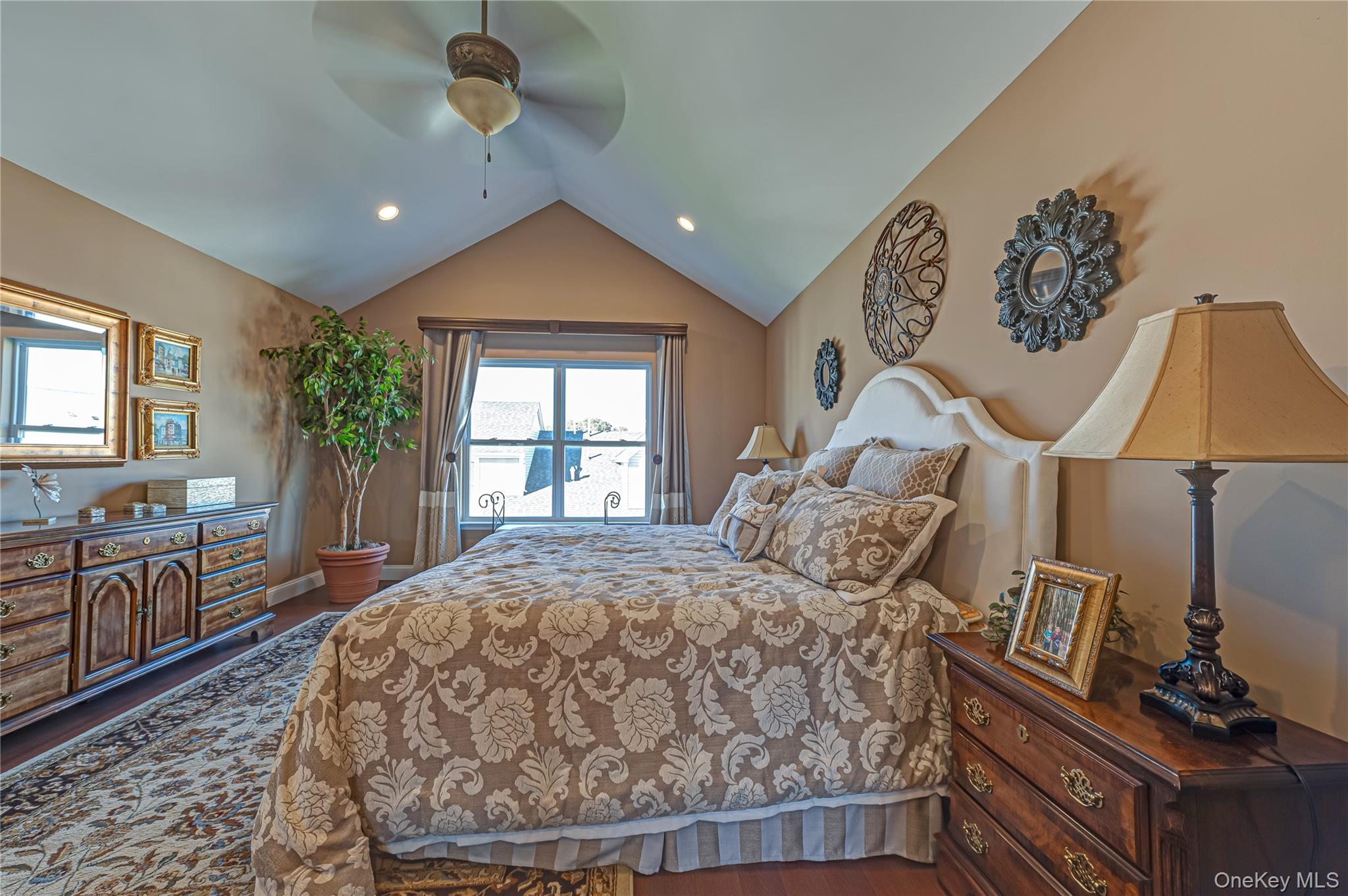 11 Willow Terrace – For Sale photo 15