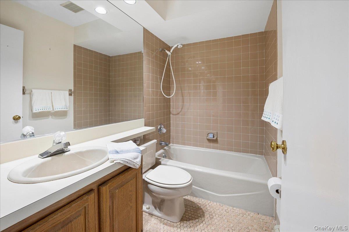 82 Cornwall Circle – For Rent photo 24