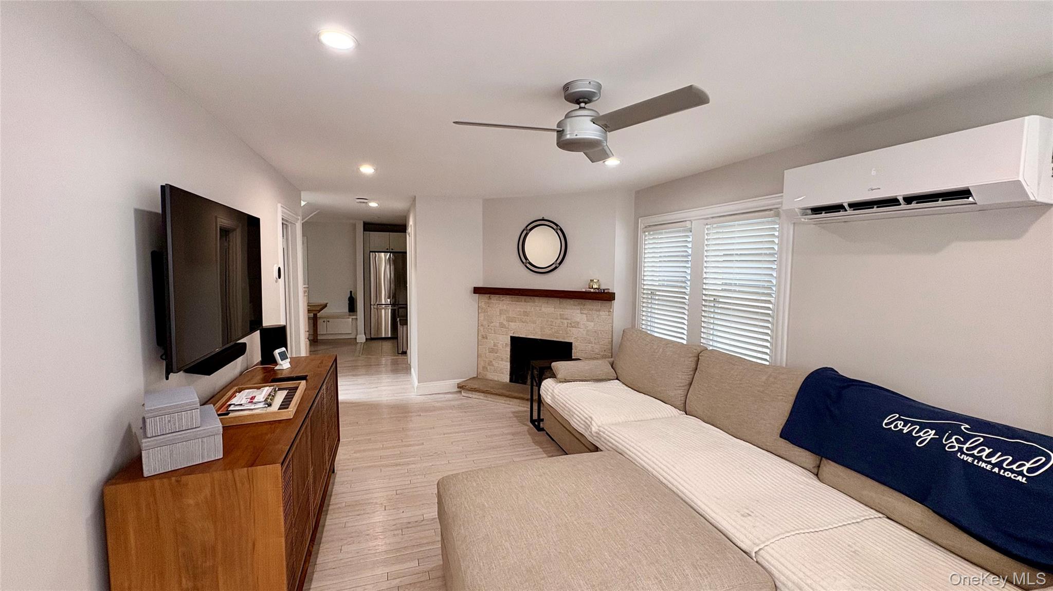 49 Oregon Street – For Rent photo 4