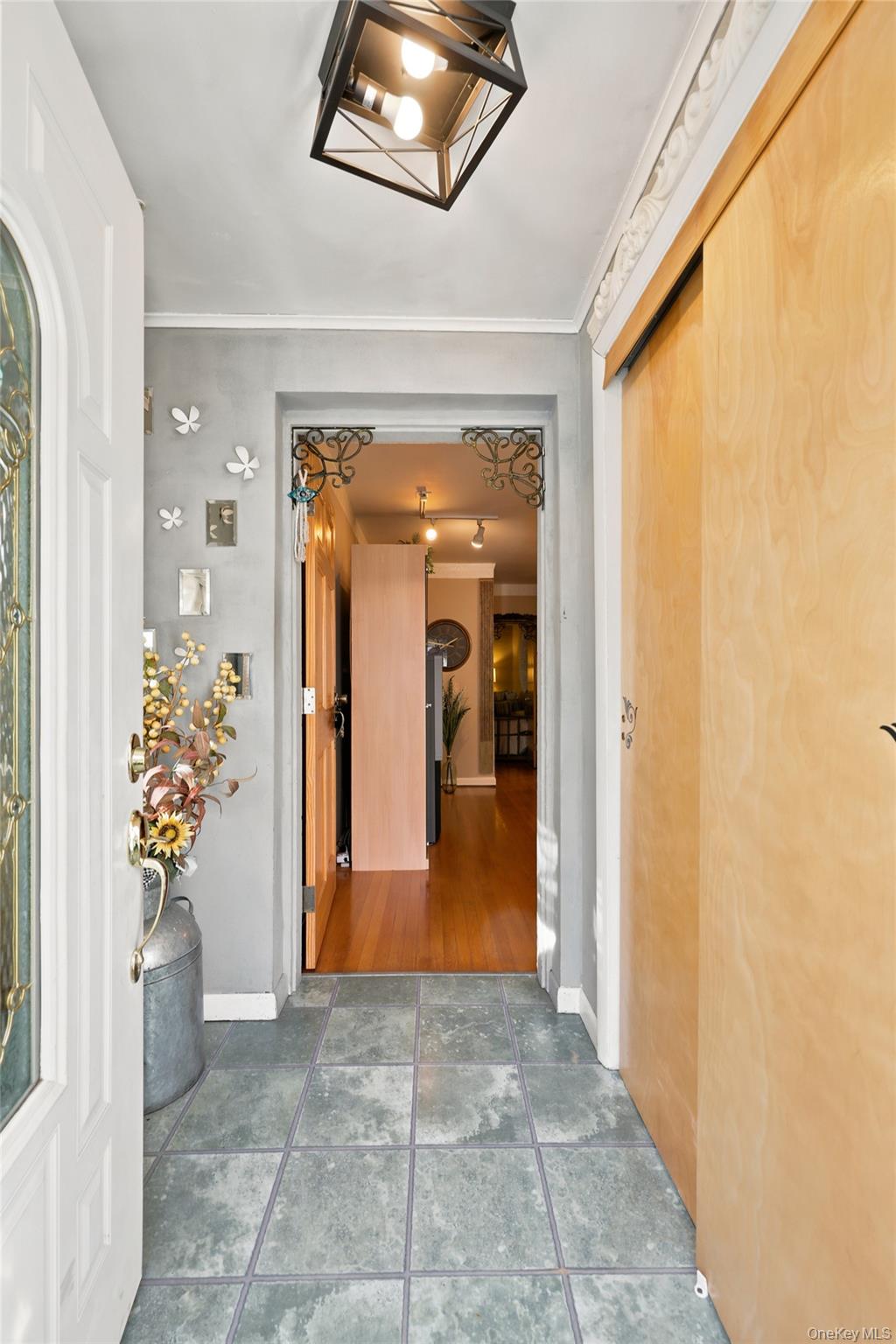 37 Valhalla Road – For Sale photo 2