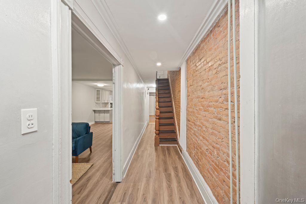 225A Prospect Avenue, Unit A photo 4