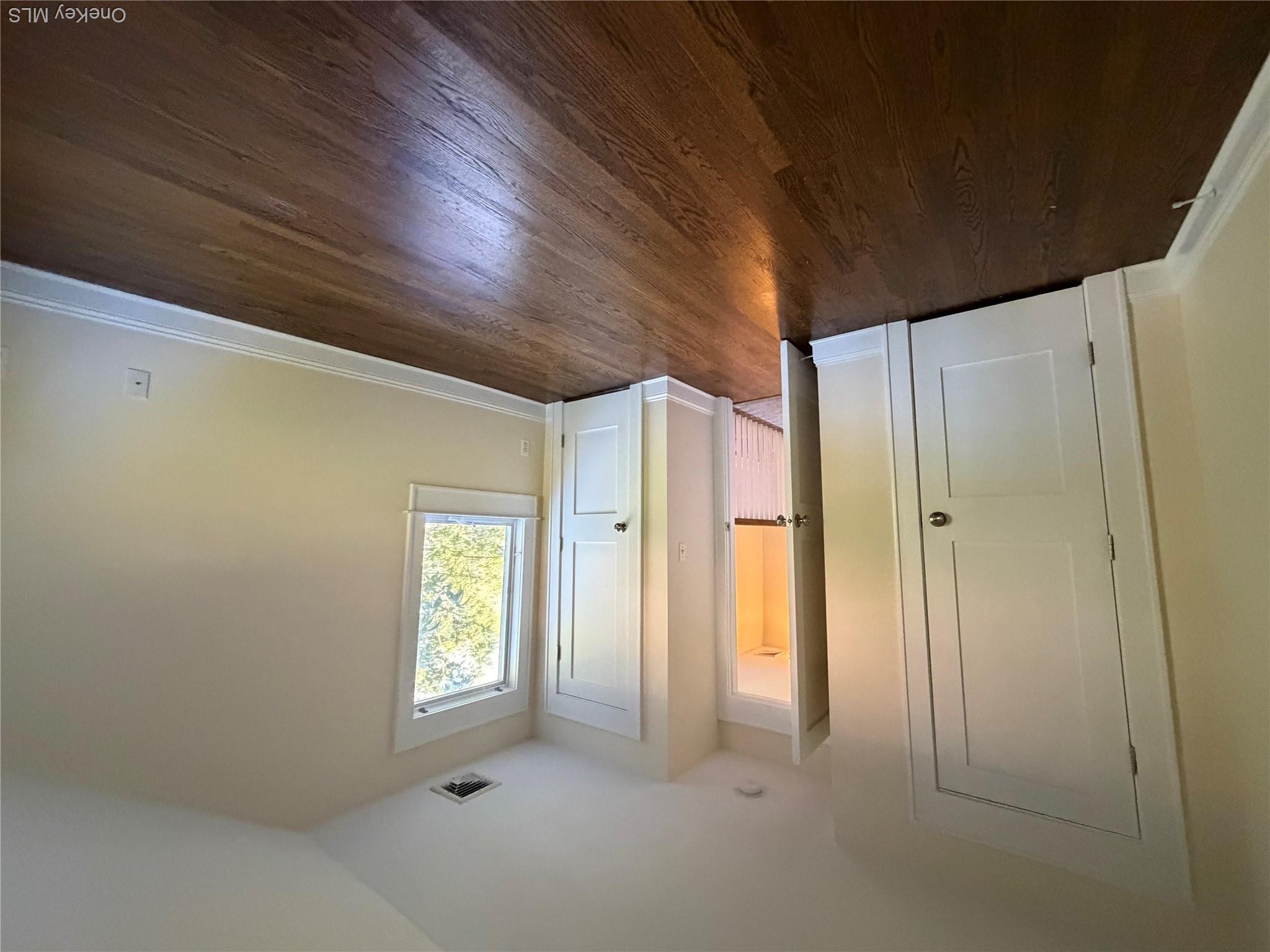 68 School Street – For Sale photo 17