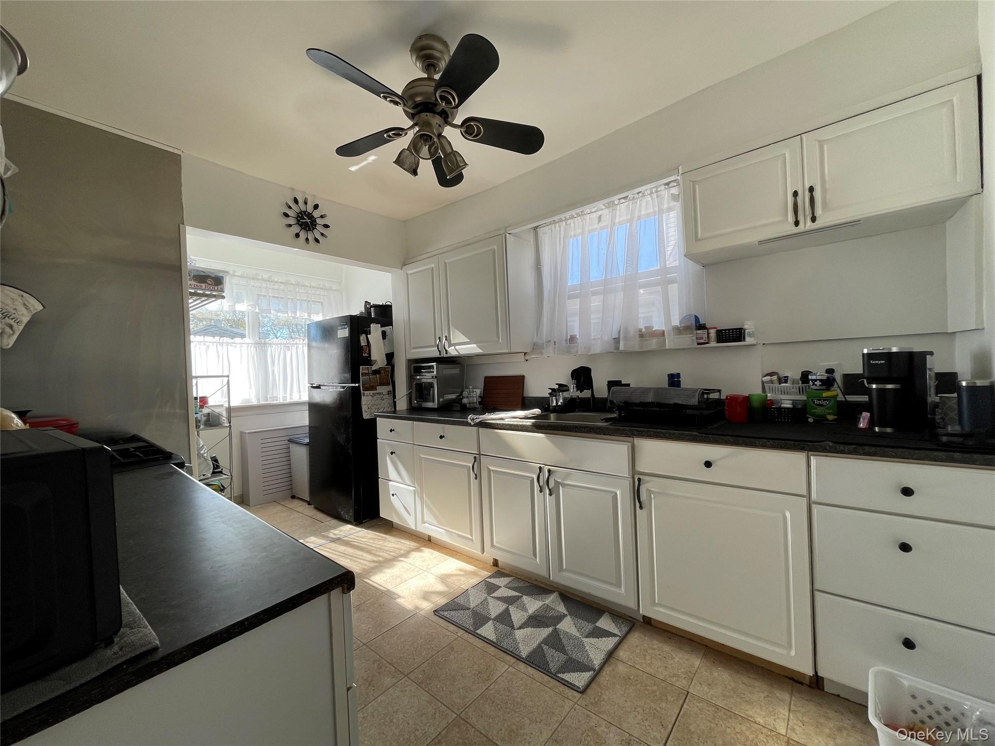 882 Jayne Place – For Sale photo 8