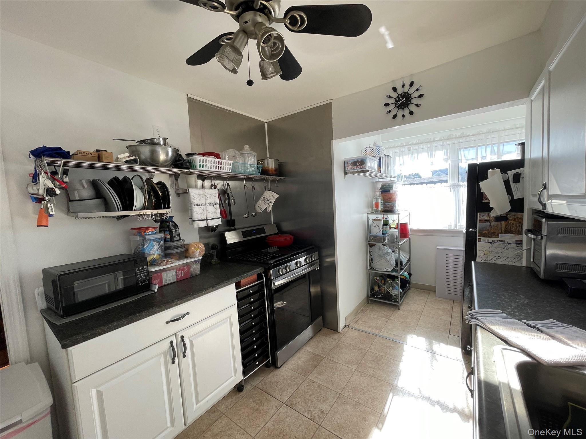 882 Jayne Place – For Sale photo 9