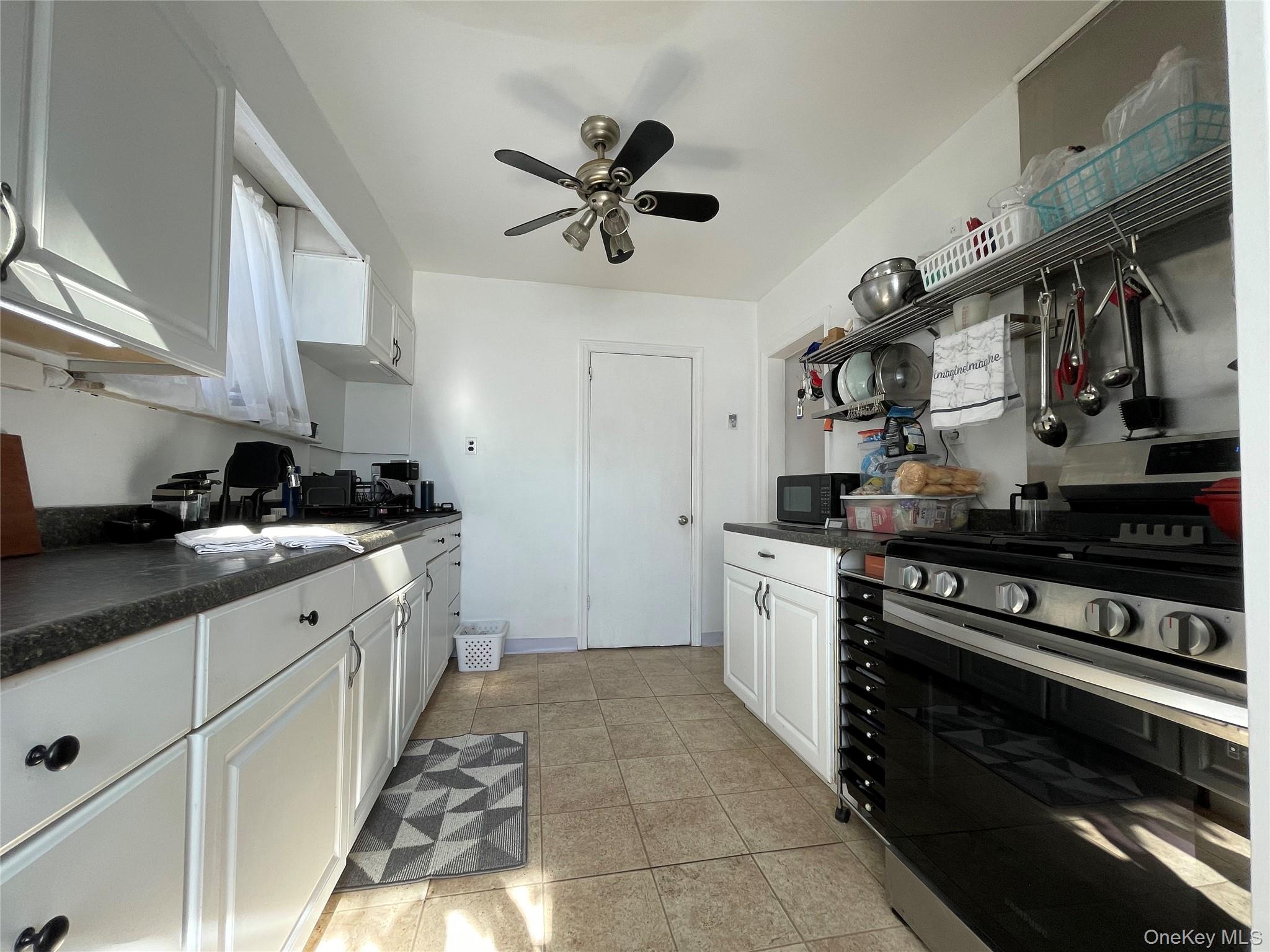 882 Jayne Place – For Sale photo 10