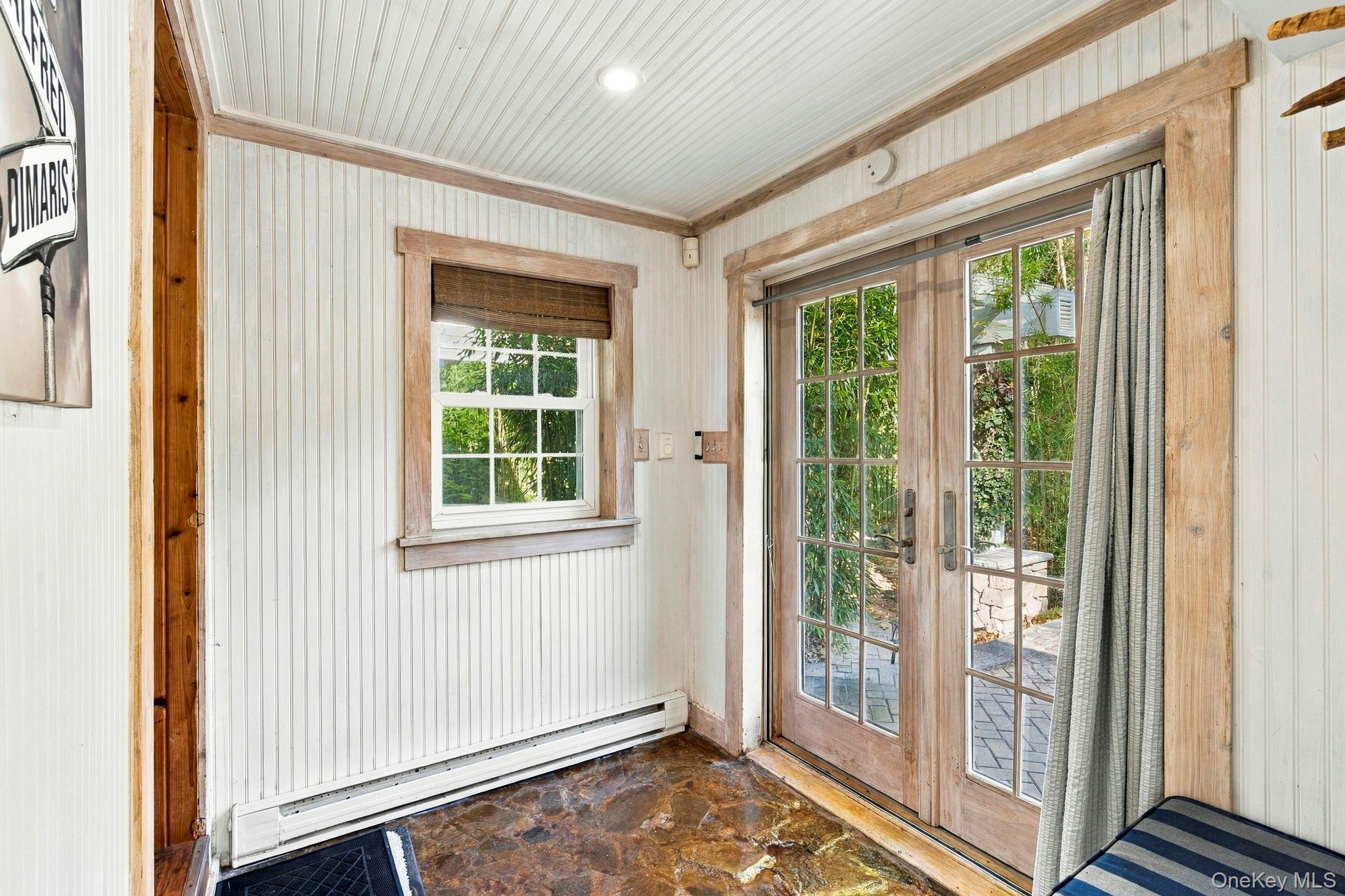 48 N Country Road – For Sale photo 17
