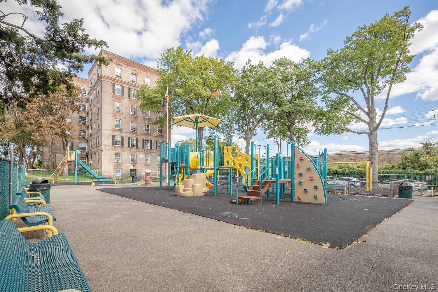 56-07 31st Avenue, Unit 4D photo 18