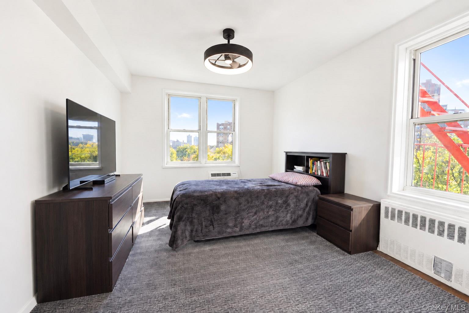 3475 Greystone Avenue, Unit 6B photo 12