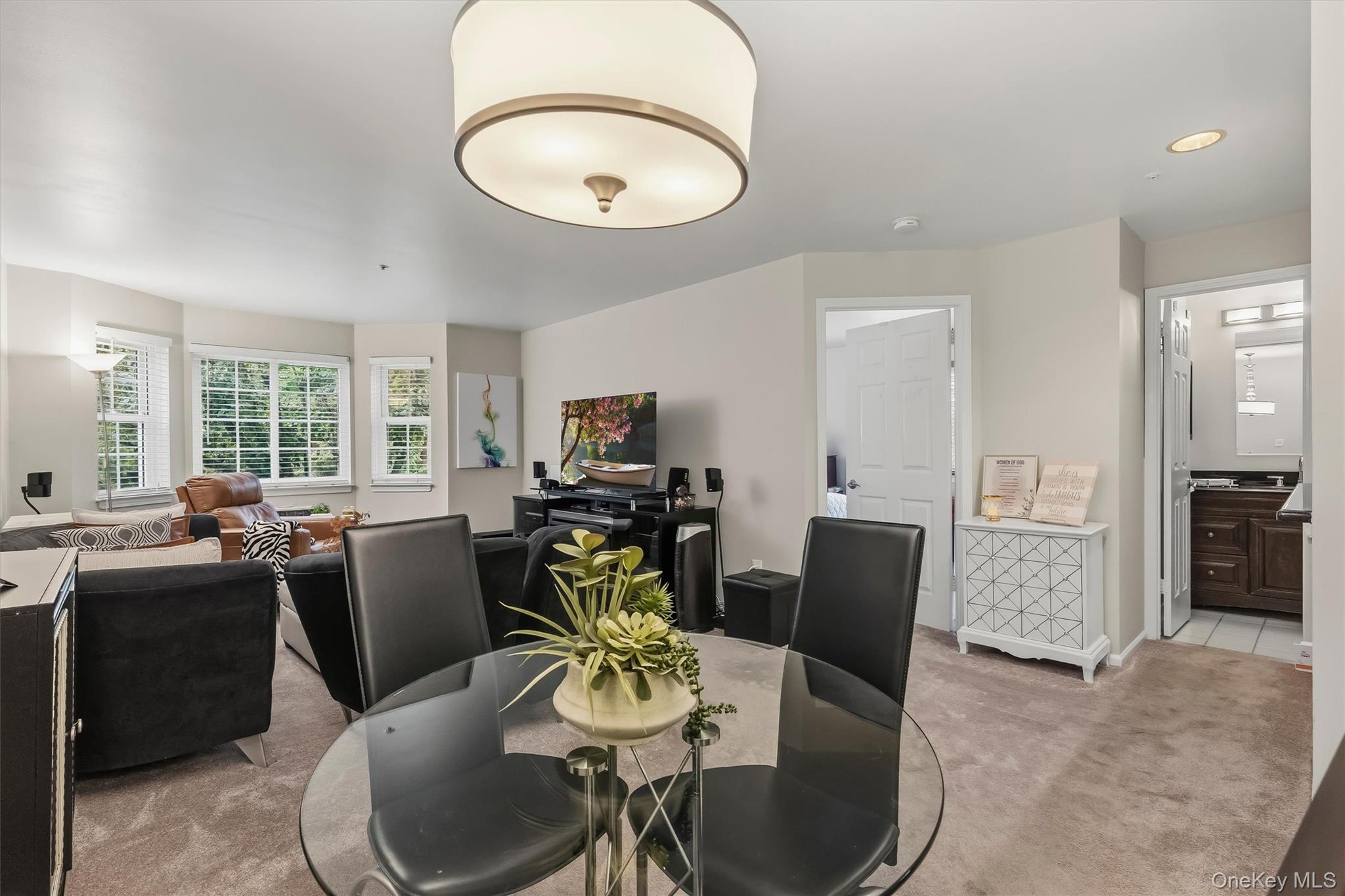 500 Pondside Drive, Unit 2C photo 12