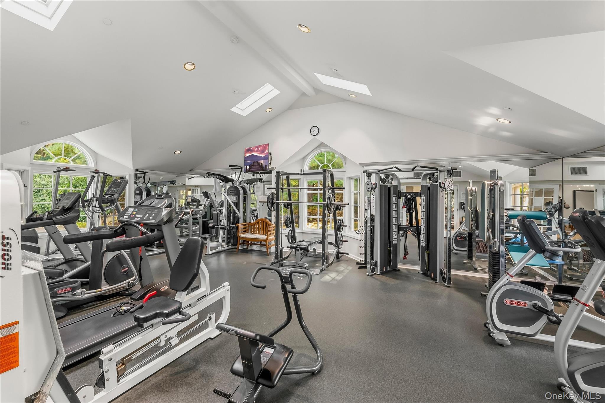 500 Pondside Drive, Unit 2C photo 26