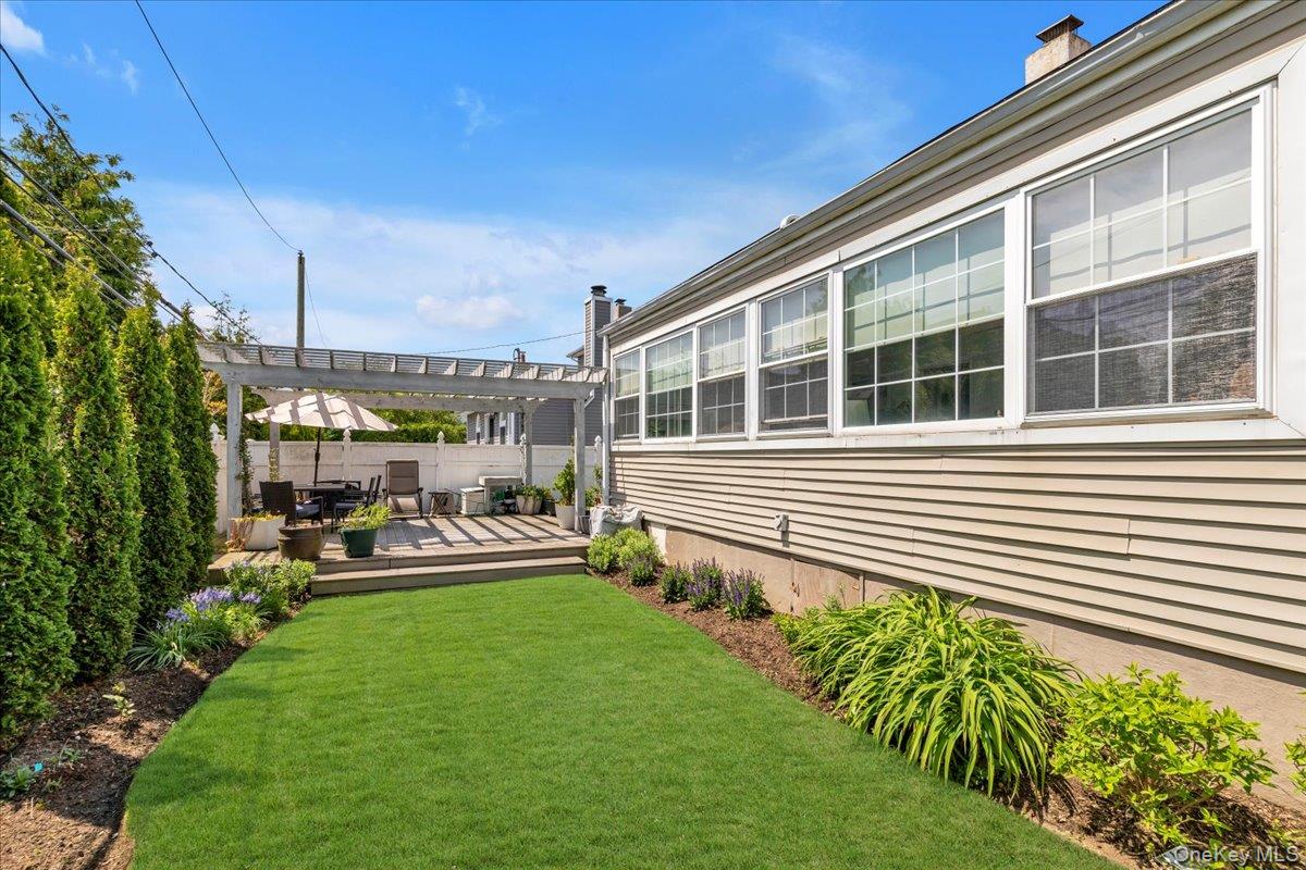 540 E Bay Drive – For Sale photo 15
