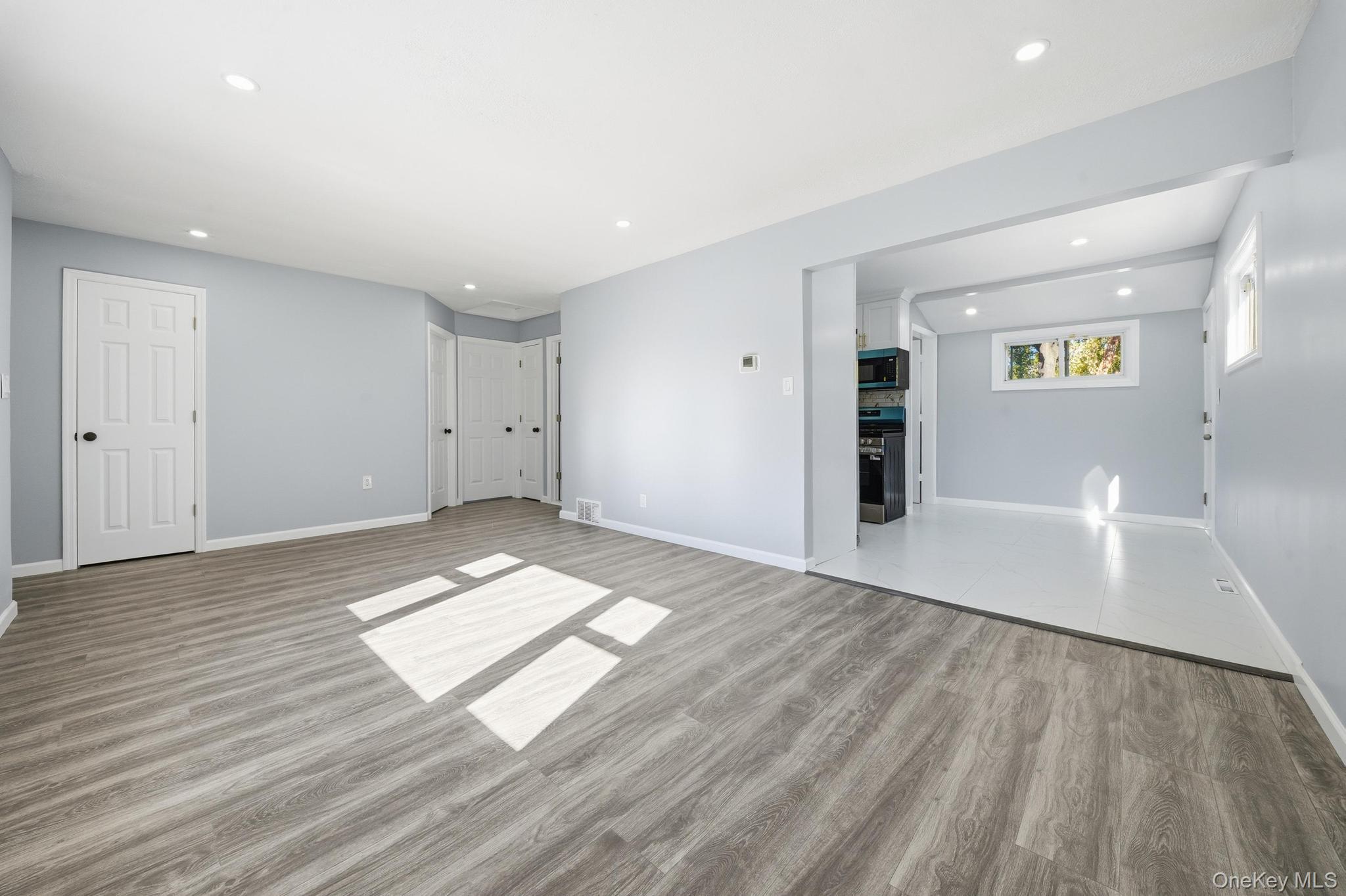 25 E Maple Street – For Sale photo 7