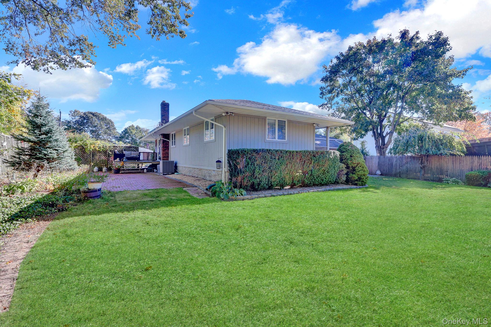 1534 Agate Street – For Sale photo 19
