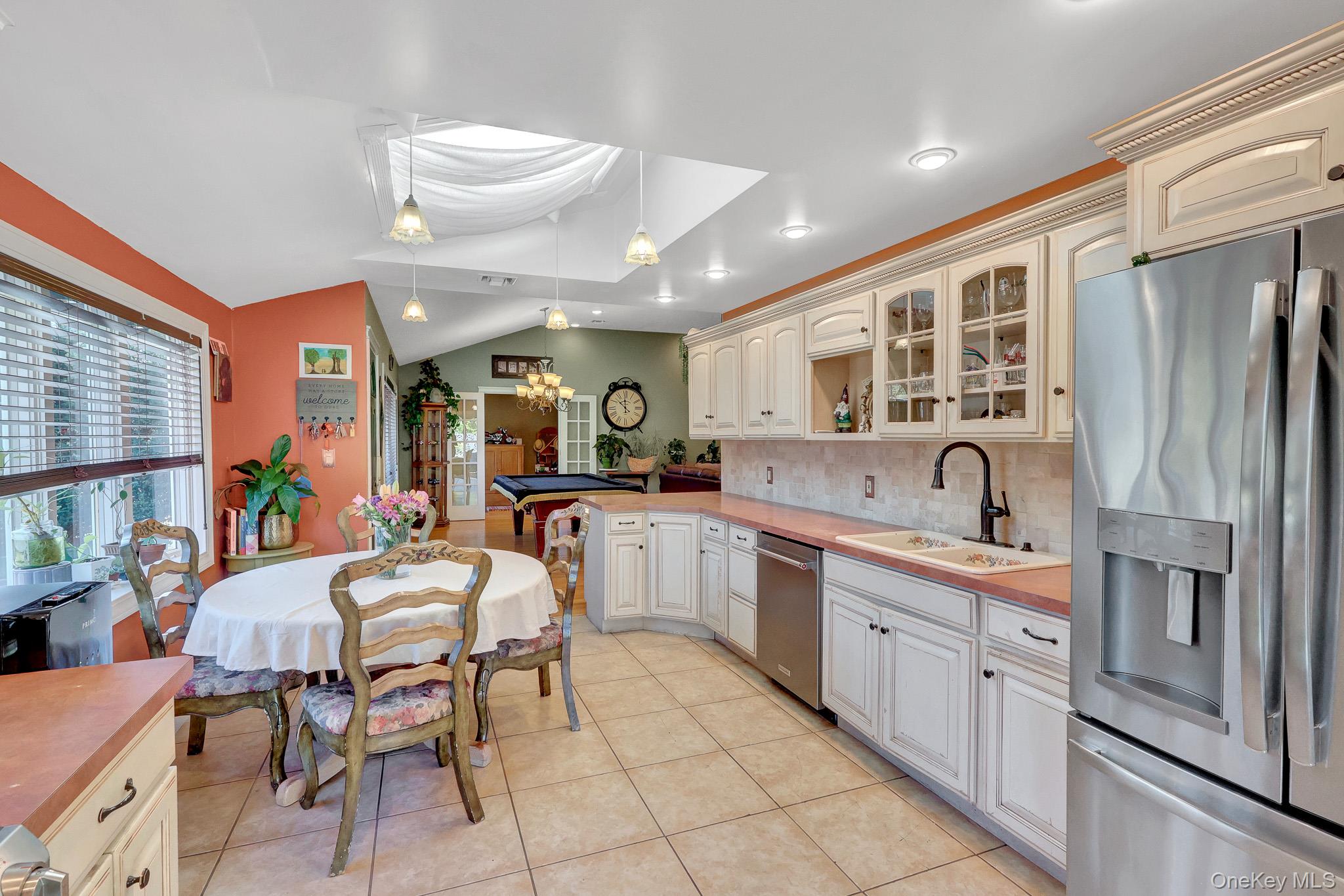 1534 Agate Street – For Sale photo 10