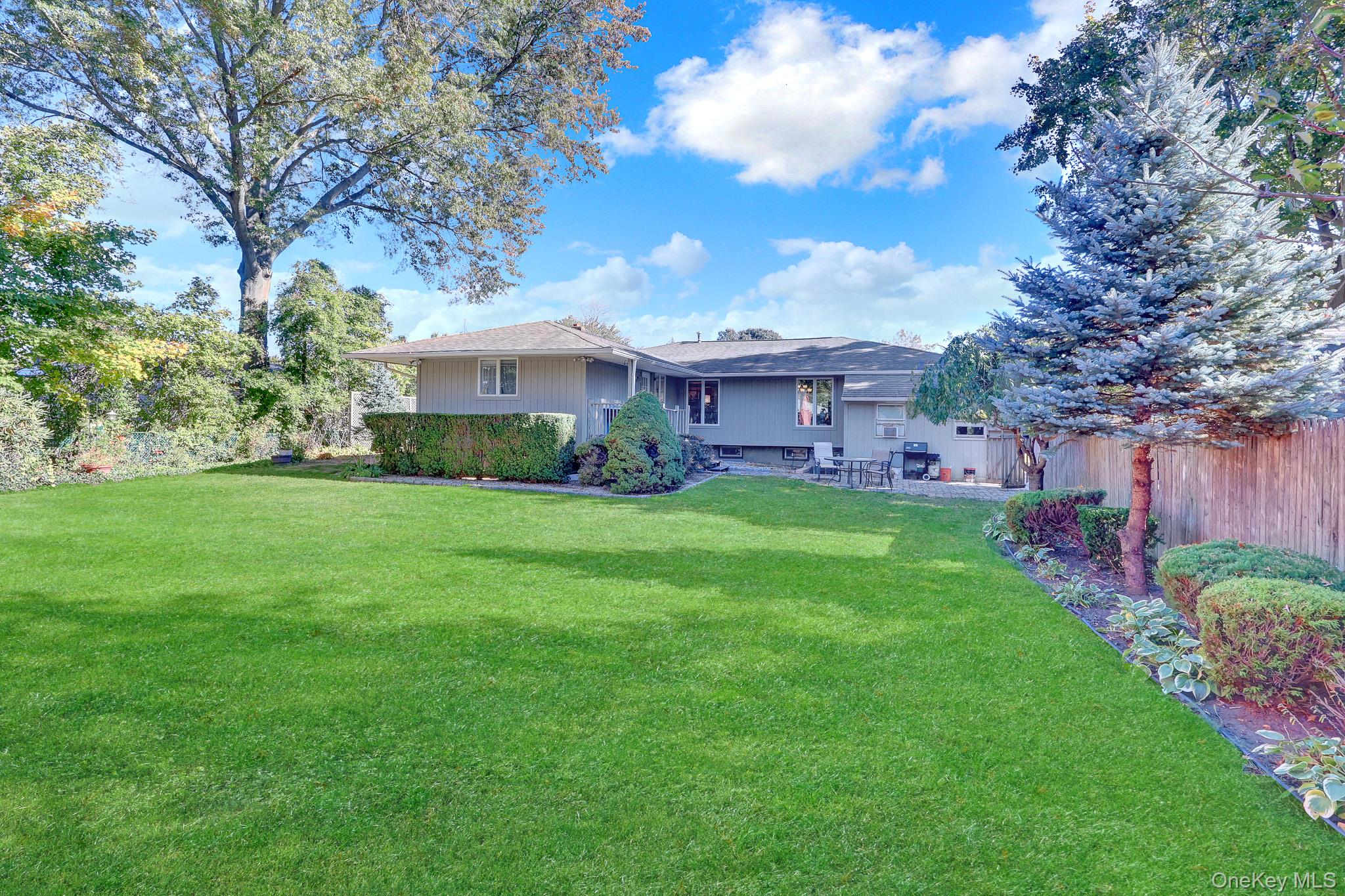 1534 Agate Street – For Sale photo 18